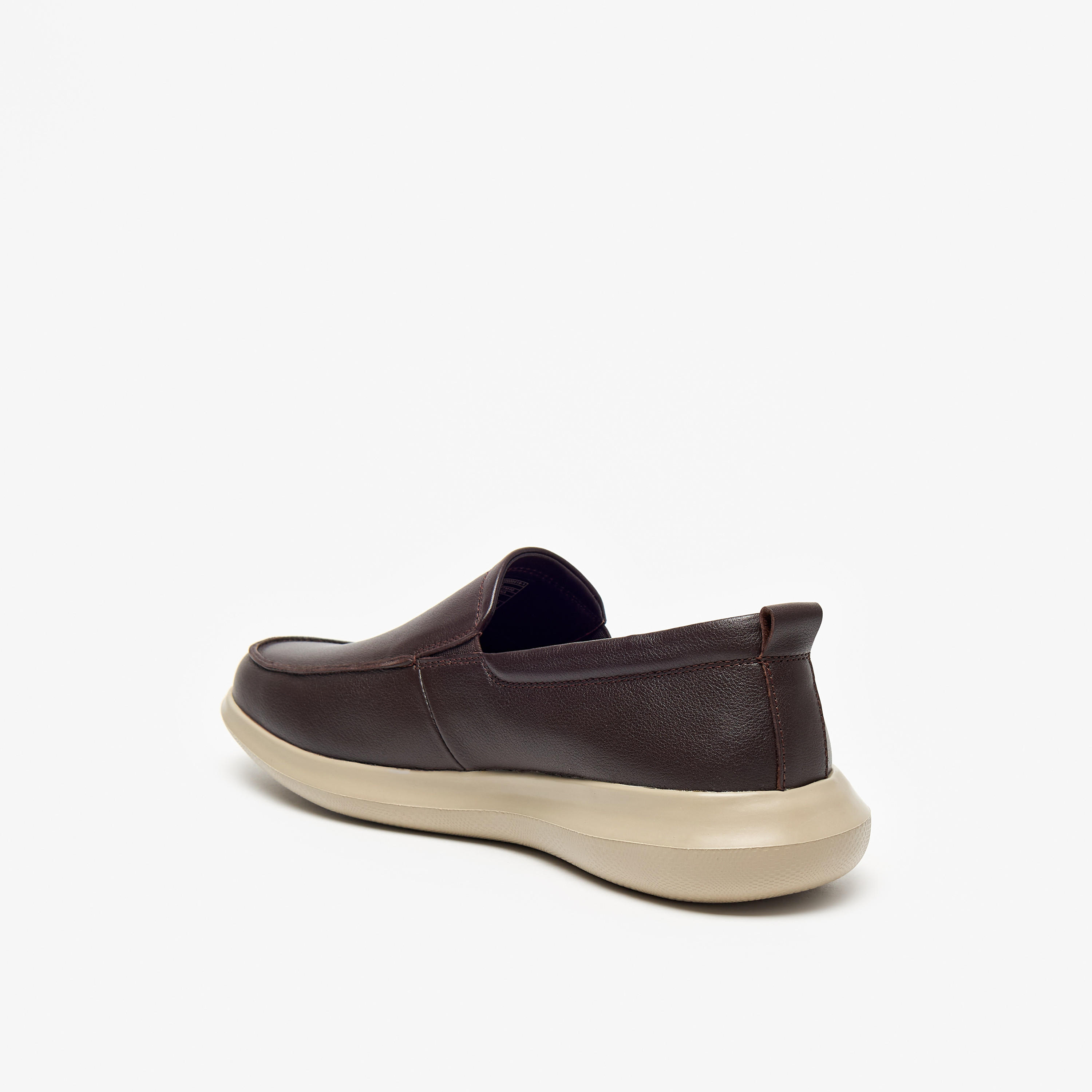 Le Confort Solid Slip-On Loafers-men-shoes-loafersandmoccasins-image-2