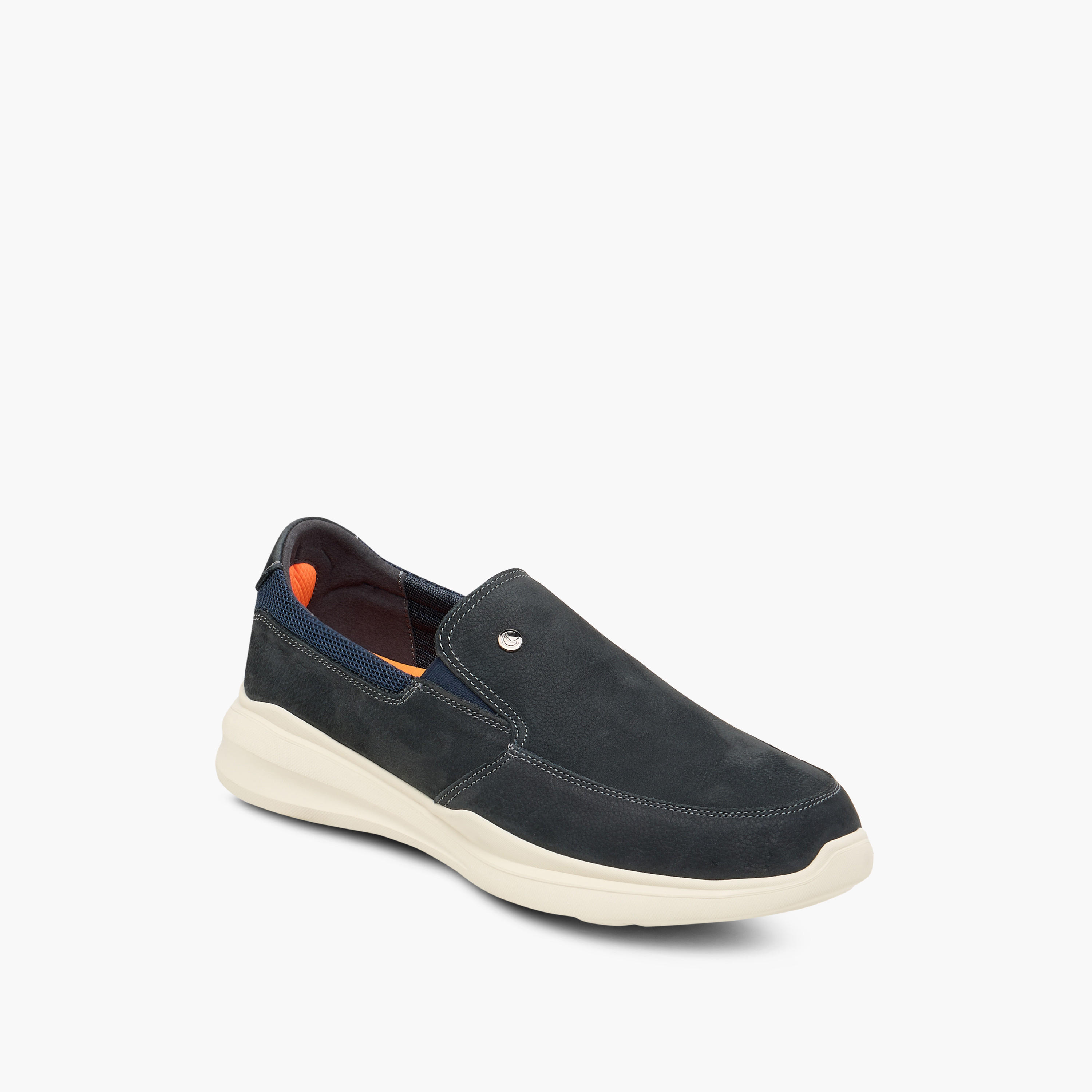 Le Confort Leather Textured Slip-On Loafers-men-shoes-loafersandmoccasins-image-3
