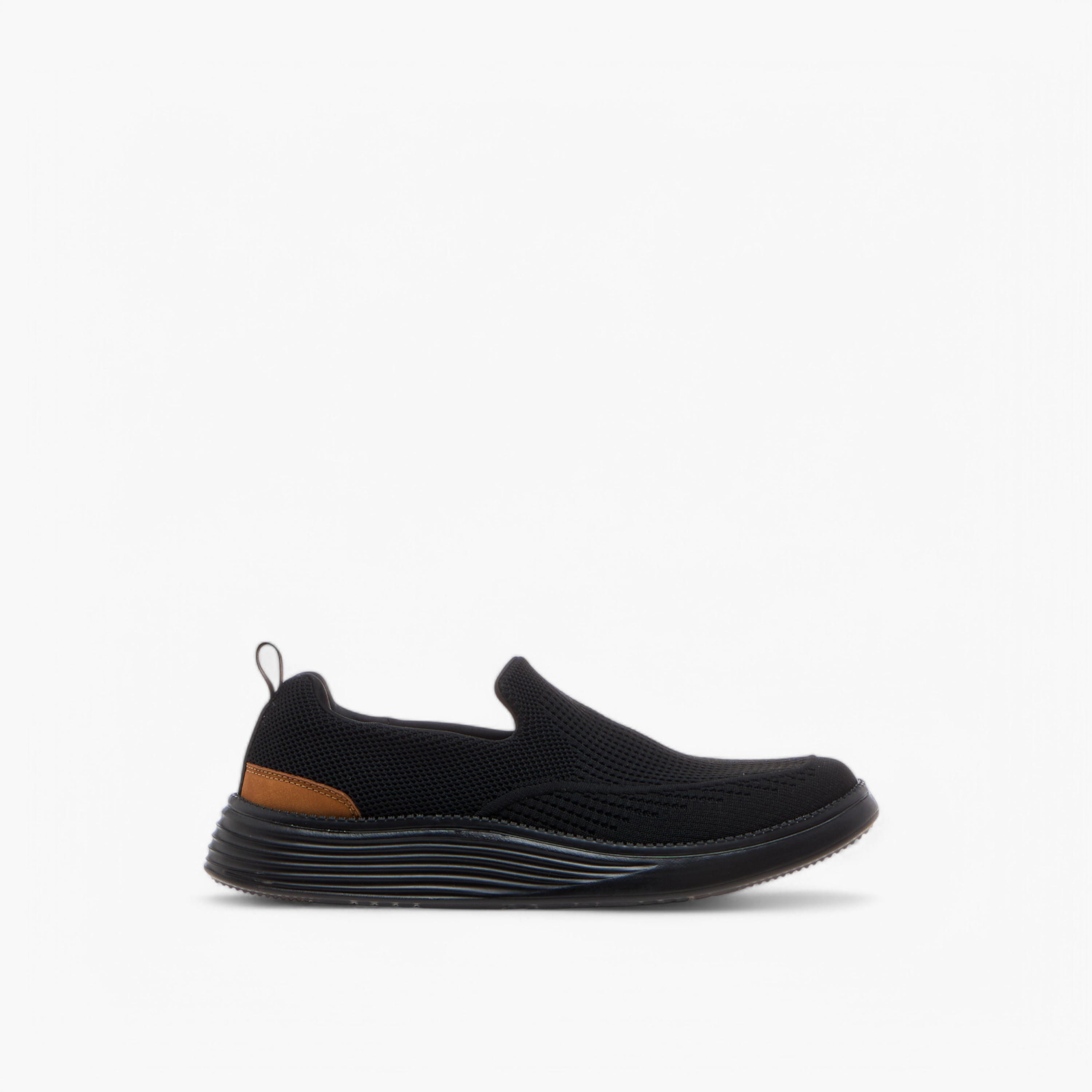 حذاء سهل الارتداء بارز الملمس بلسان سحب من لو كونفورت-men-shoes-loafersandmoccasins-image-4