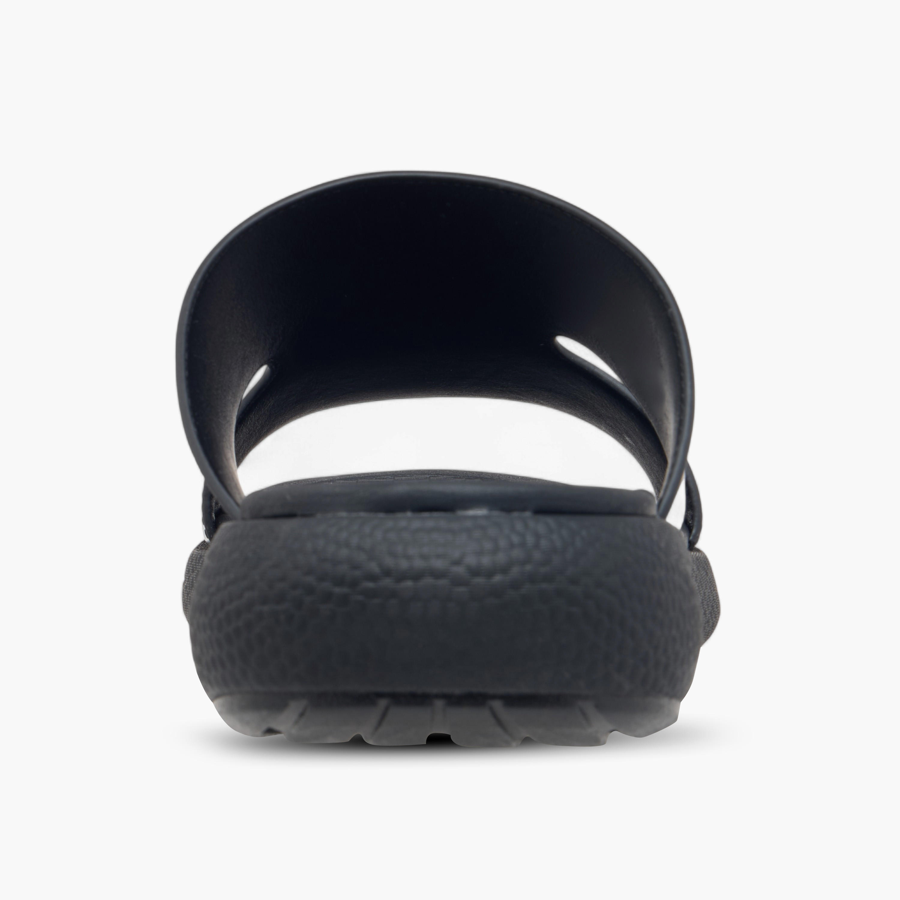 صندل عربي مريح سهل الارتداء بتفاصيل مفرغة من لو كونفورت-men-shoes-sandals-image-4