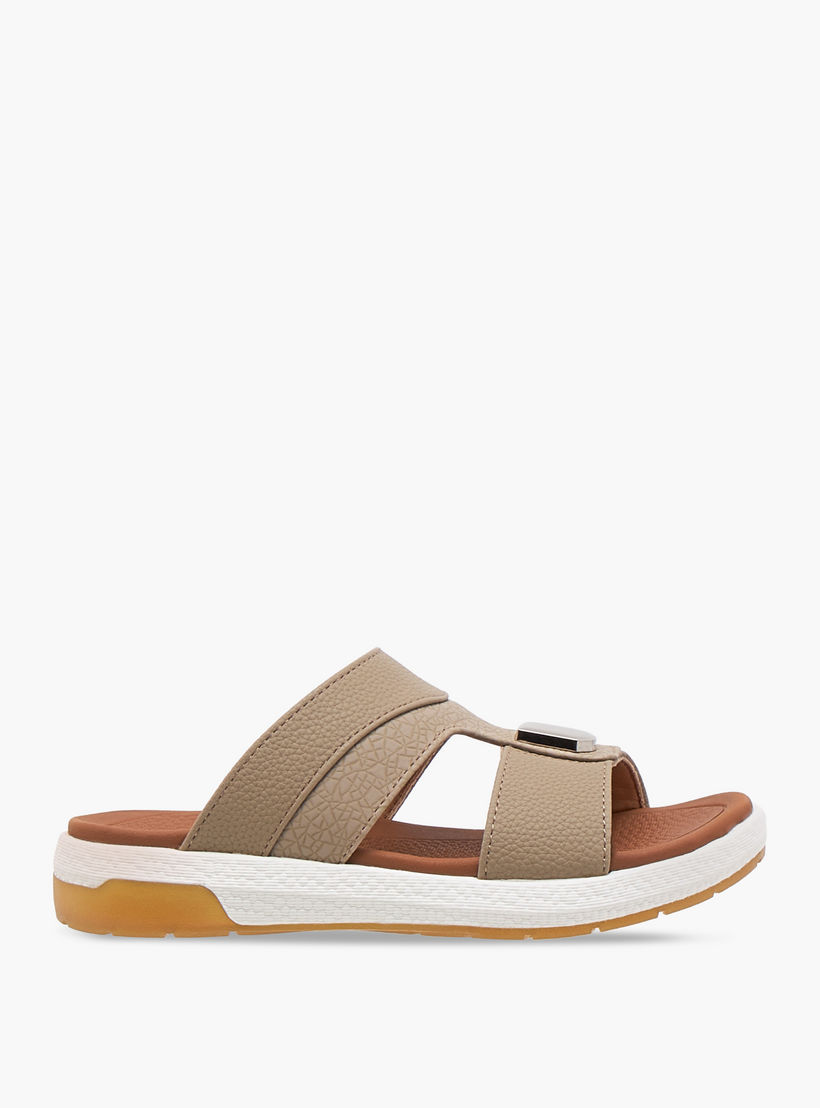 Le Confort Textured Comfort Arabic Sandals with Metal Accent-boys-shoes-sandals-image-3
