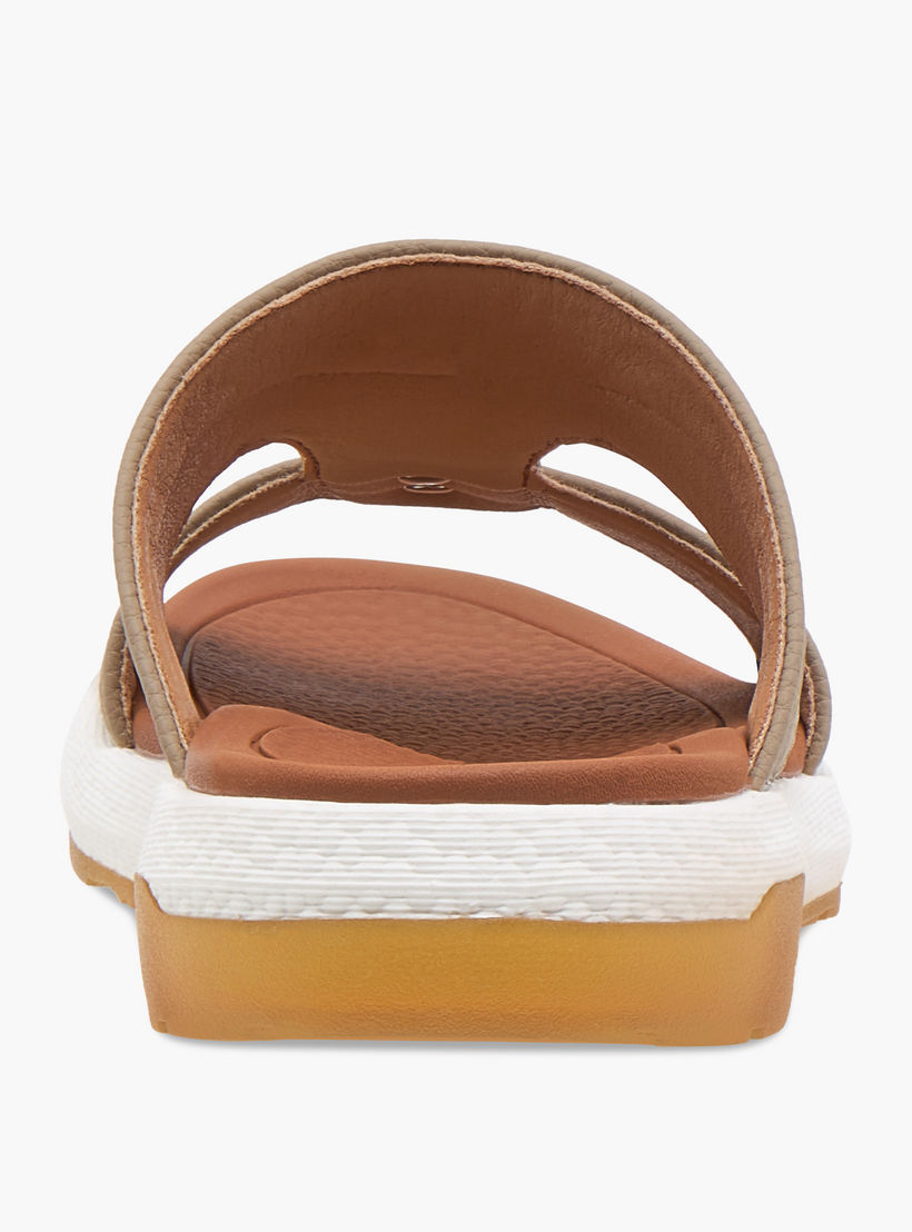 Le Confort Textured Comfort Arabic Sandals with Metal Accent-boys-shoes-sandals-image-5
