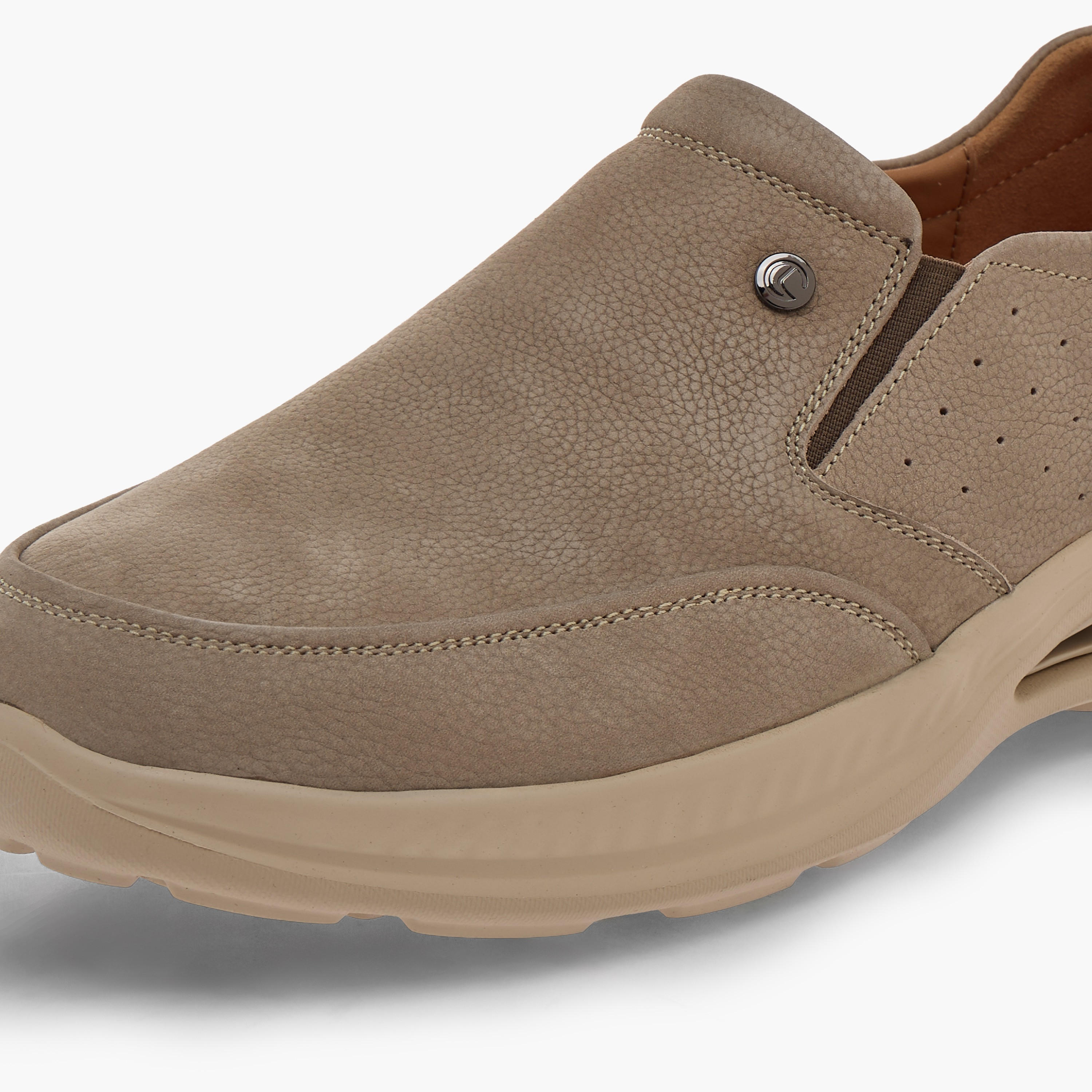 Le Confort Men Slip-On Leather Loafers-men-shoes-loafersandmoccasins-image-7