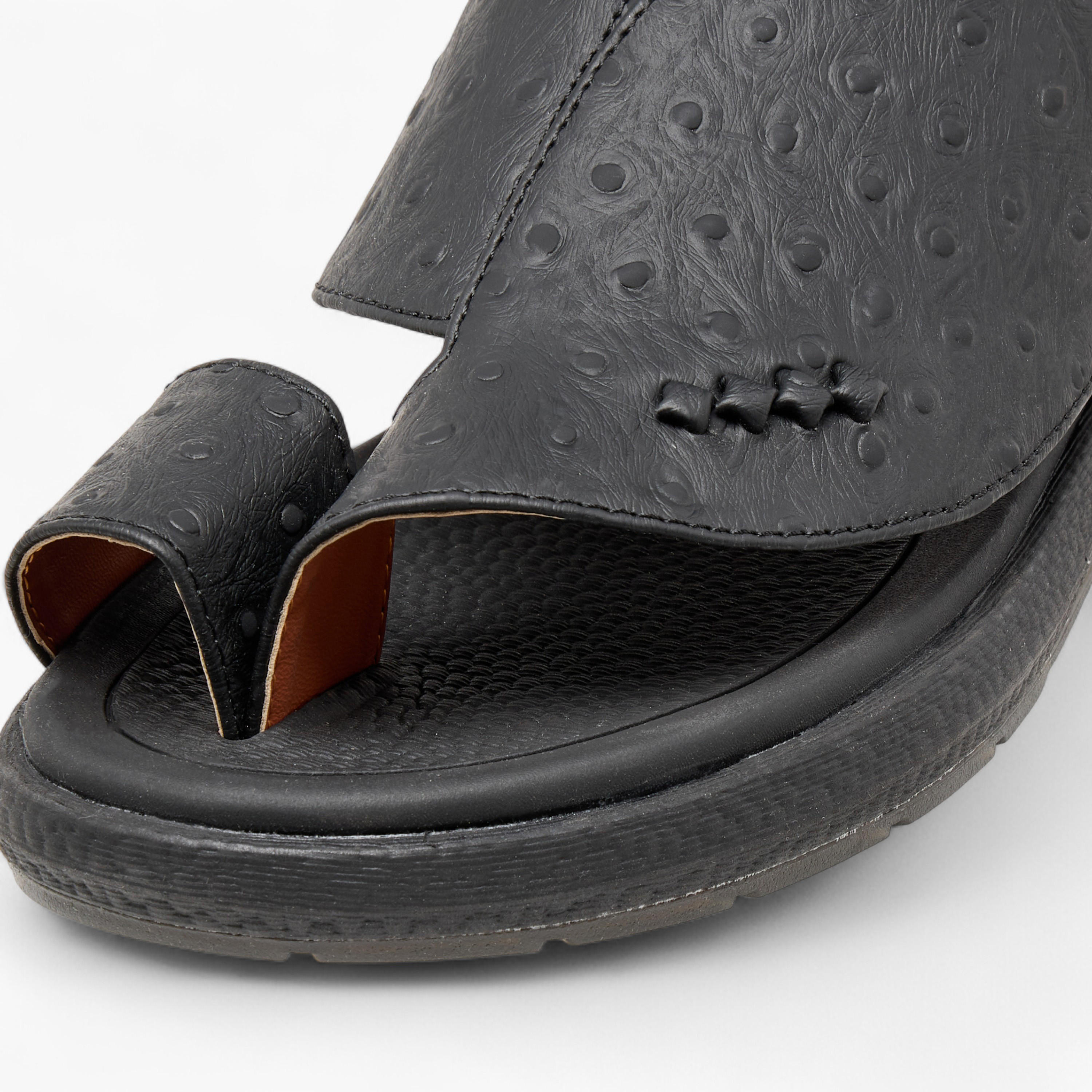 صندل عربي سهل الارتداء للرجال من لو كونفورت-men-shoes-sandals-image-4