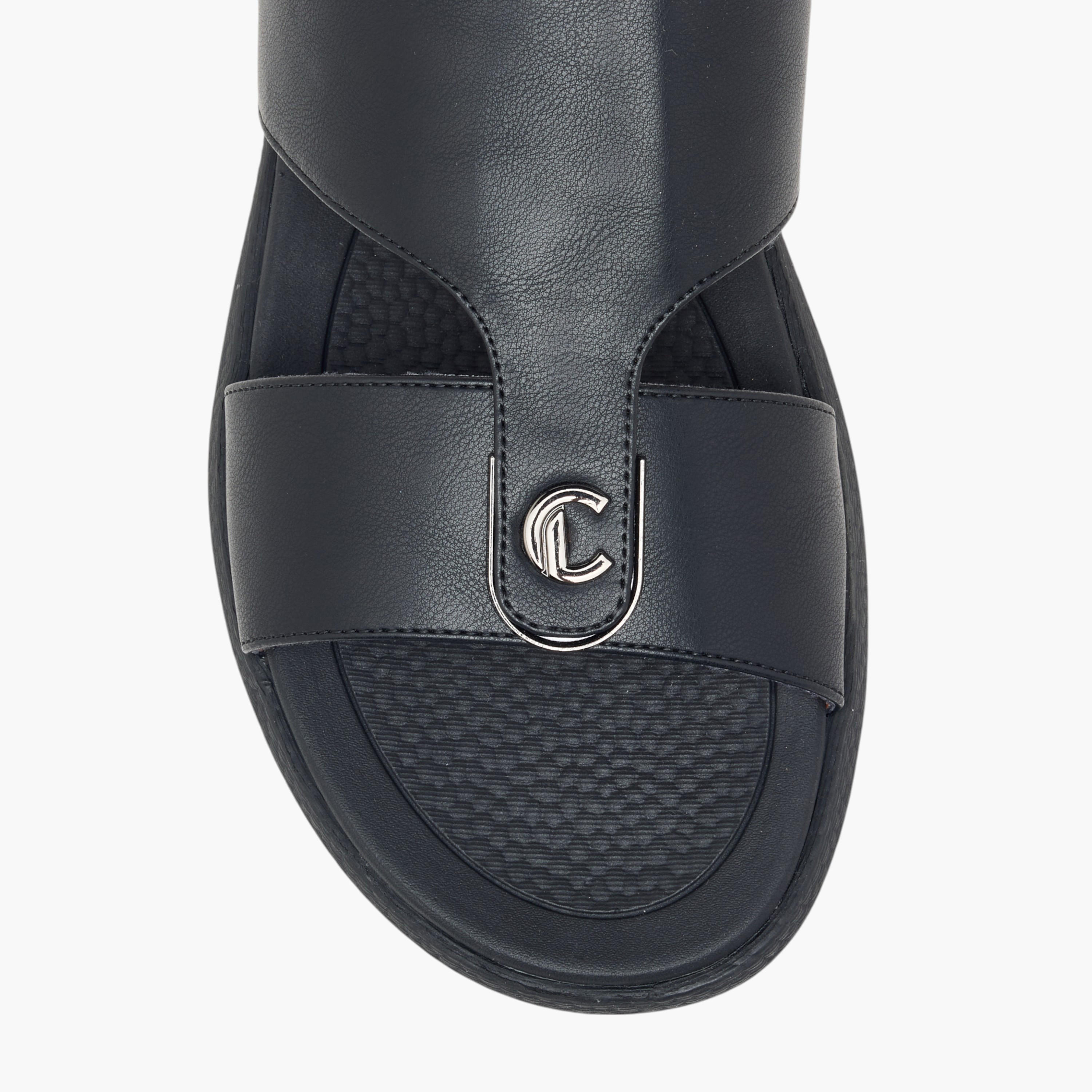 Le Confort Cutout Detail Slip-On Arabic Comfort Sandals-men-shoes-sandals-image-3