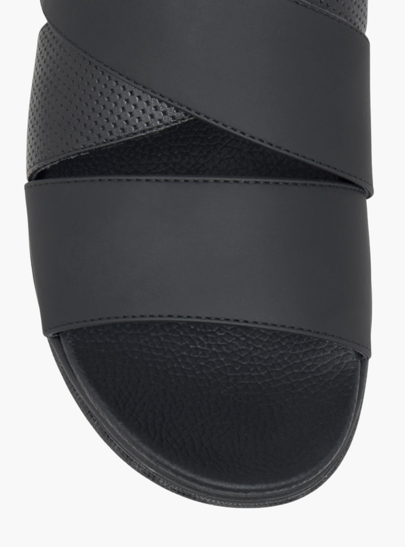 صندل مريح بأحزمة متقاطعة للرجال من لو كونفورت-men-shoes-sandals-image-3
