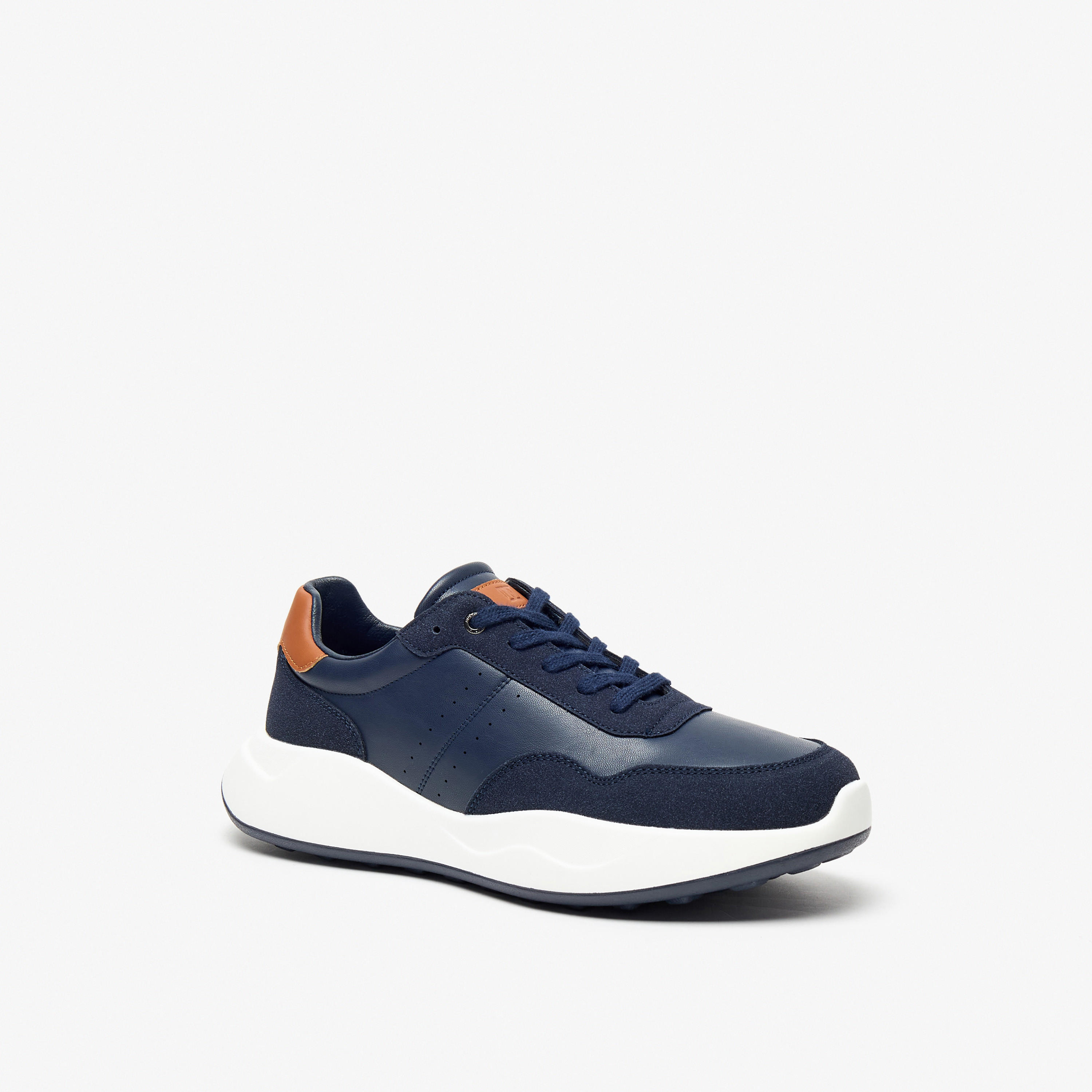 حذاء سنيكرز سادة برباط إغلاق للرجال من كابا-men-shoes-sneakers-image-1