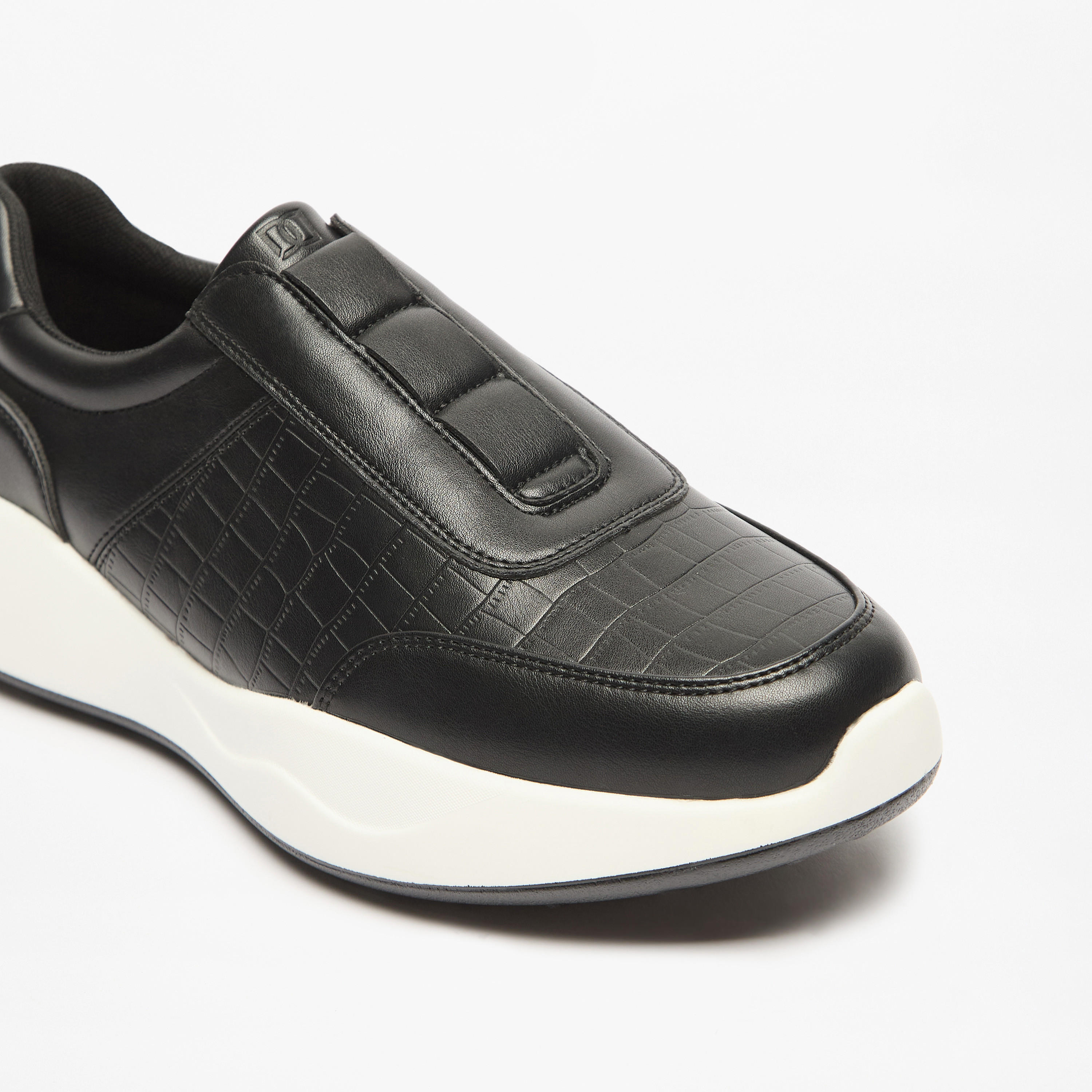 حذاء سنيكرز سهل الارتداء وبارز الملمس للرجال من دوتشيني-men-shoes-sneakers-image-10