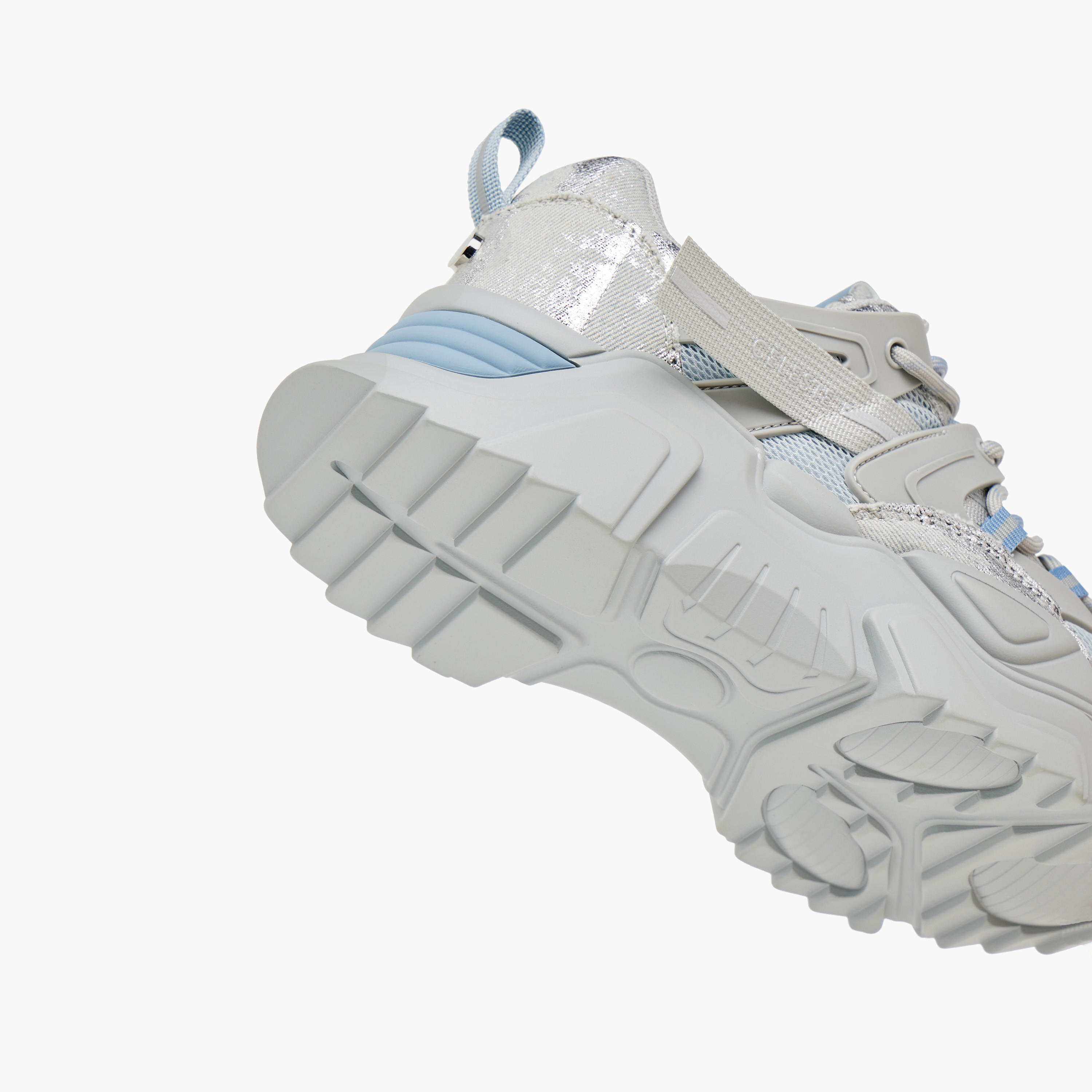 حذاء سنيكرز بنعل سميك ورباط إغلاق للنساء من سيليست-women-shoes-sneakers-image-5