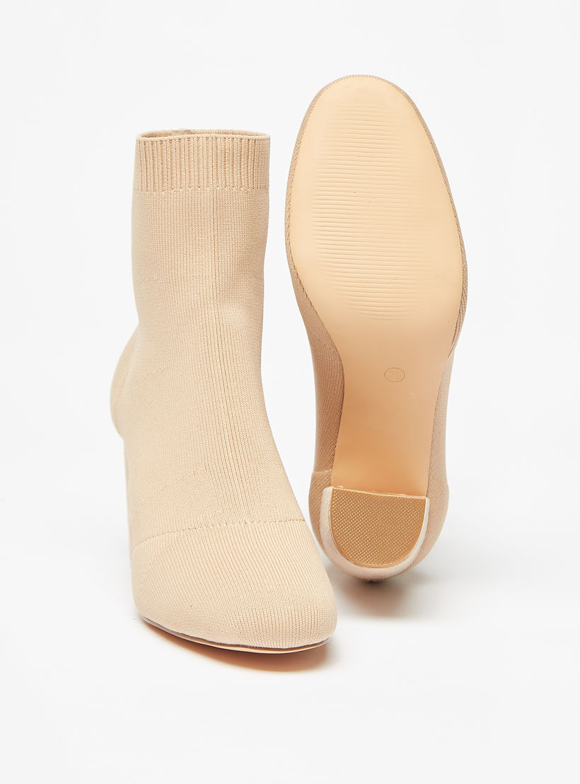 حذاء بطول الكاحل سهل الارتداء وبارز الملمس بِكعب سميك للنساء من سيليست-women-shoes-boots-image-5