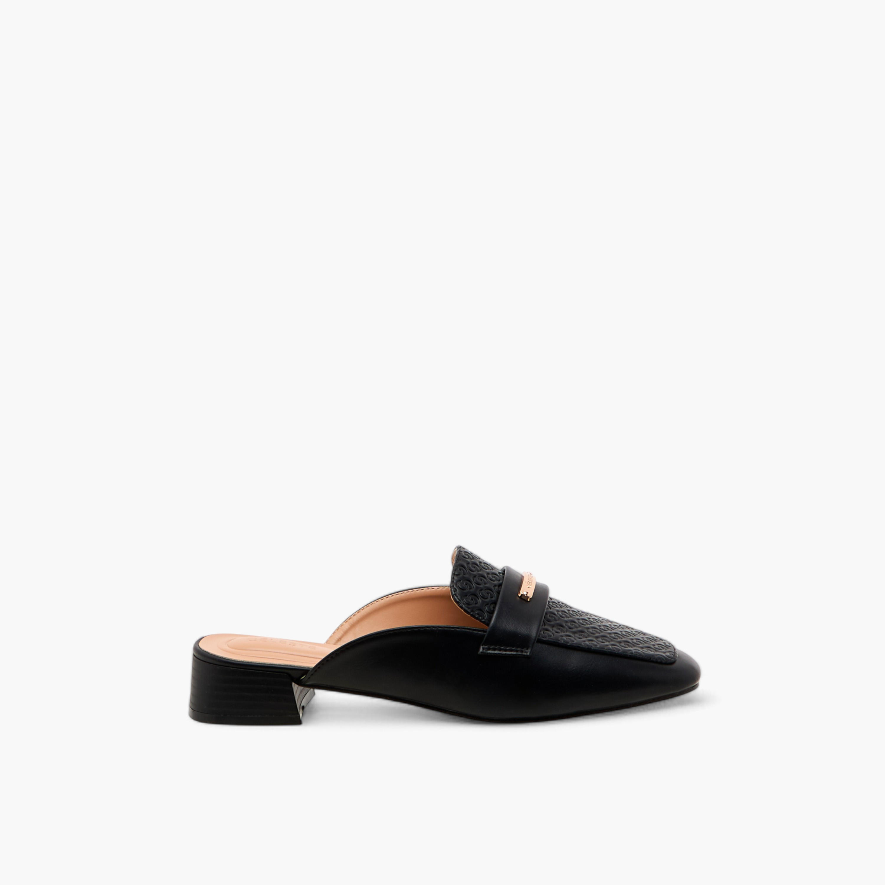 حذاء ميول سهل الارتداء بكعب سميك ونقوش مونوجرام للنساء من سيليست-women-shoes-heels-image-3