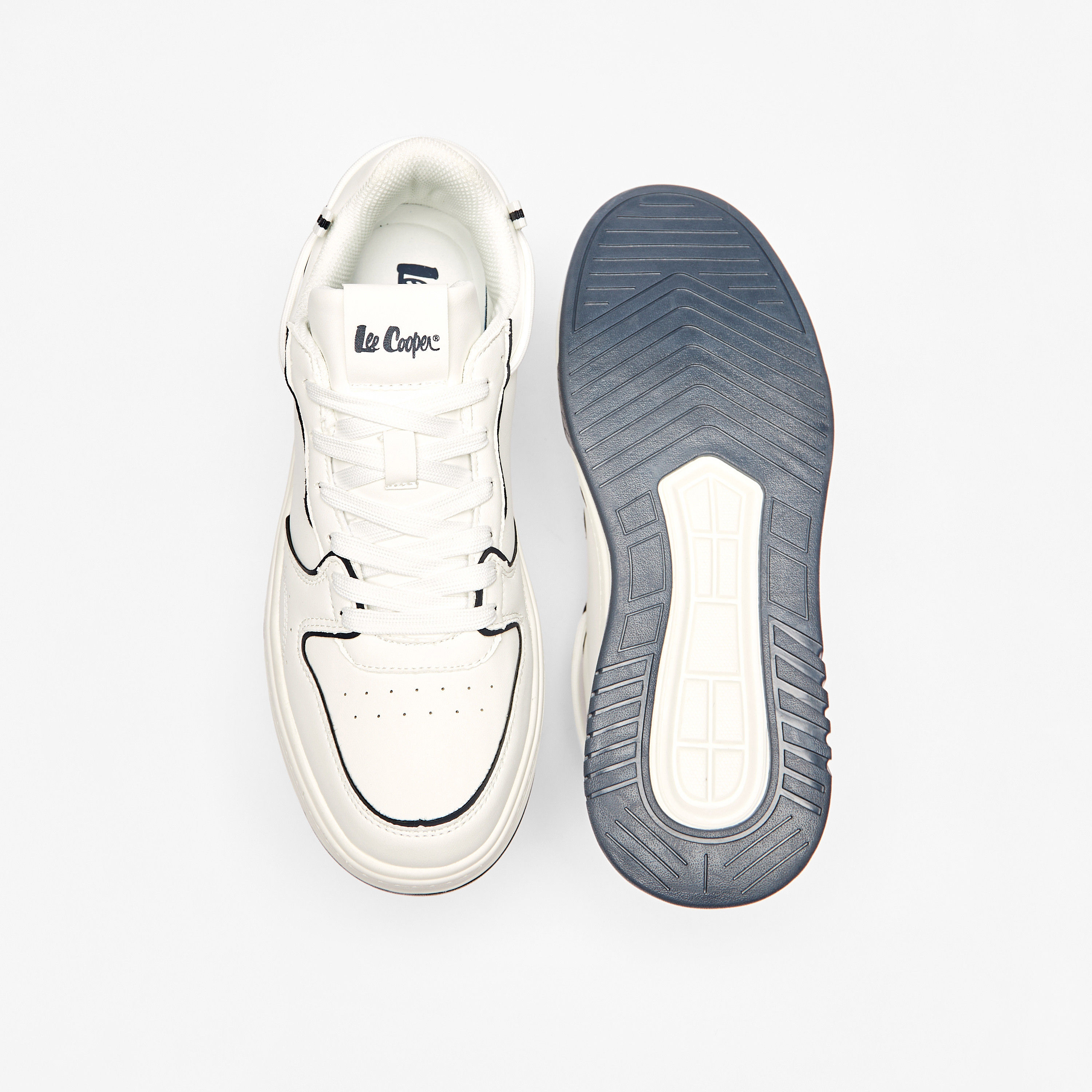 حذاء سنيكرز بألواح ورباط إغلاق للرجال من لي كوبر-men-shoes-sneakers-image-4