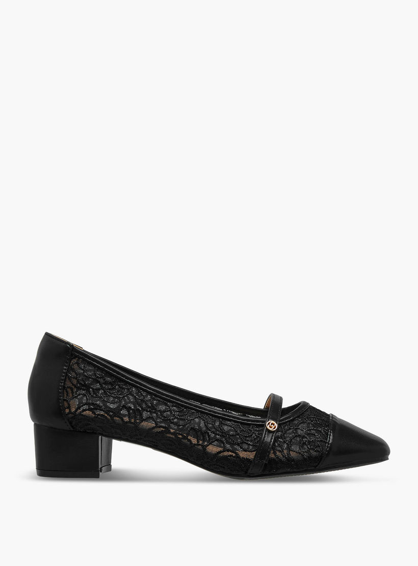 حذاء بومب بكعب سميك وتفاصيل دانتيل للنساء من سيليست-women-shoes-heels-image-4