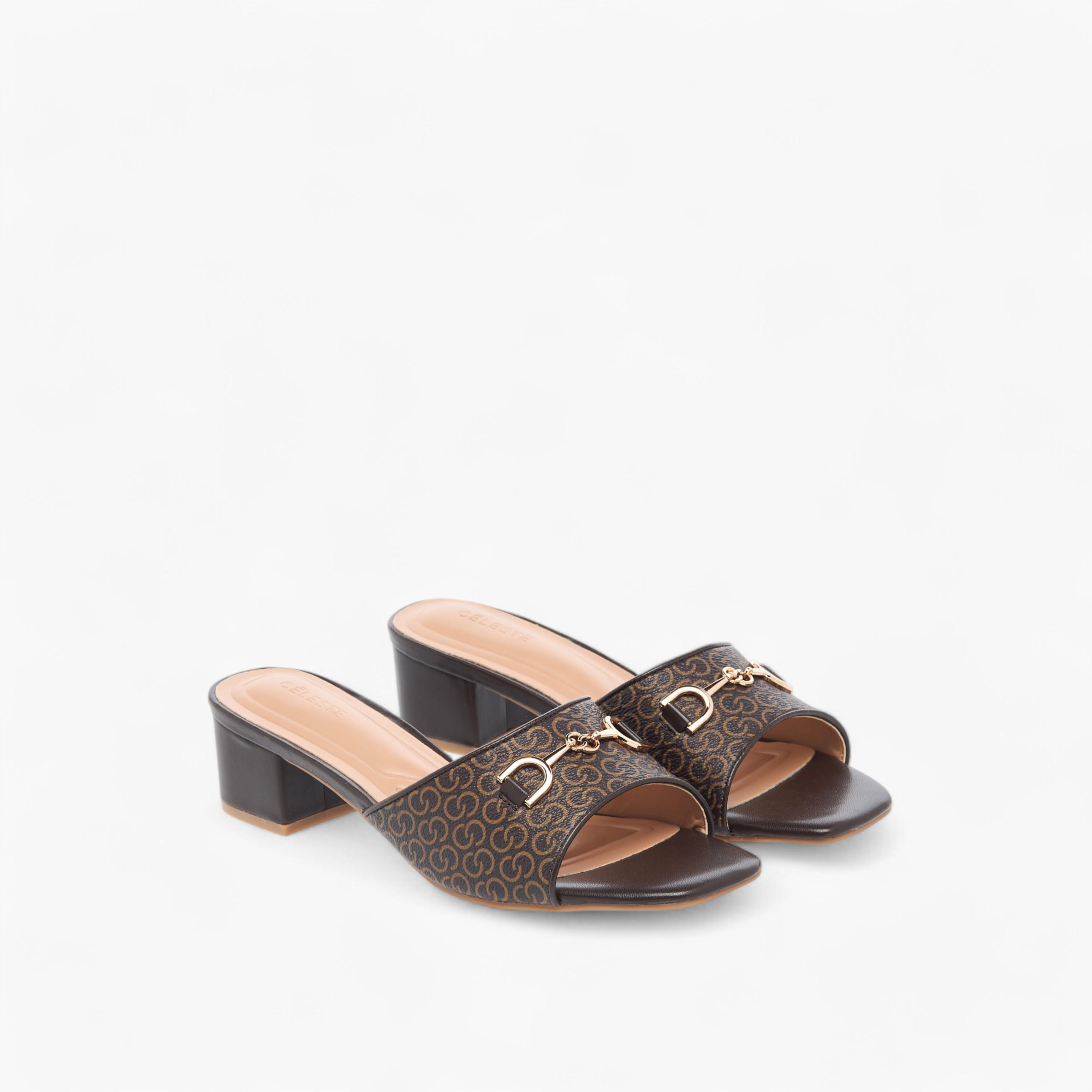 صندل سهل الارتداء بكعب سميك وتفاصيل مونوجرام للنساء من سيليست-women-shoes-sandals-heeled-image-6