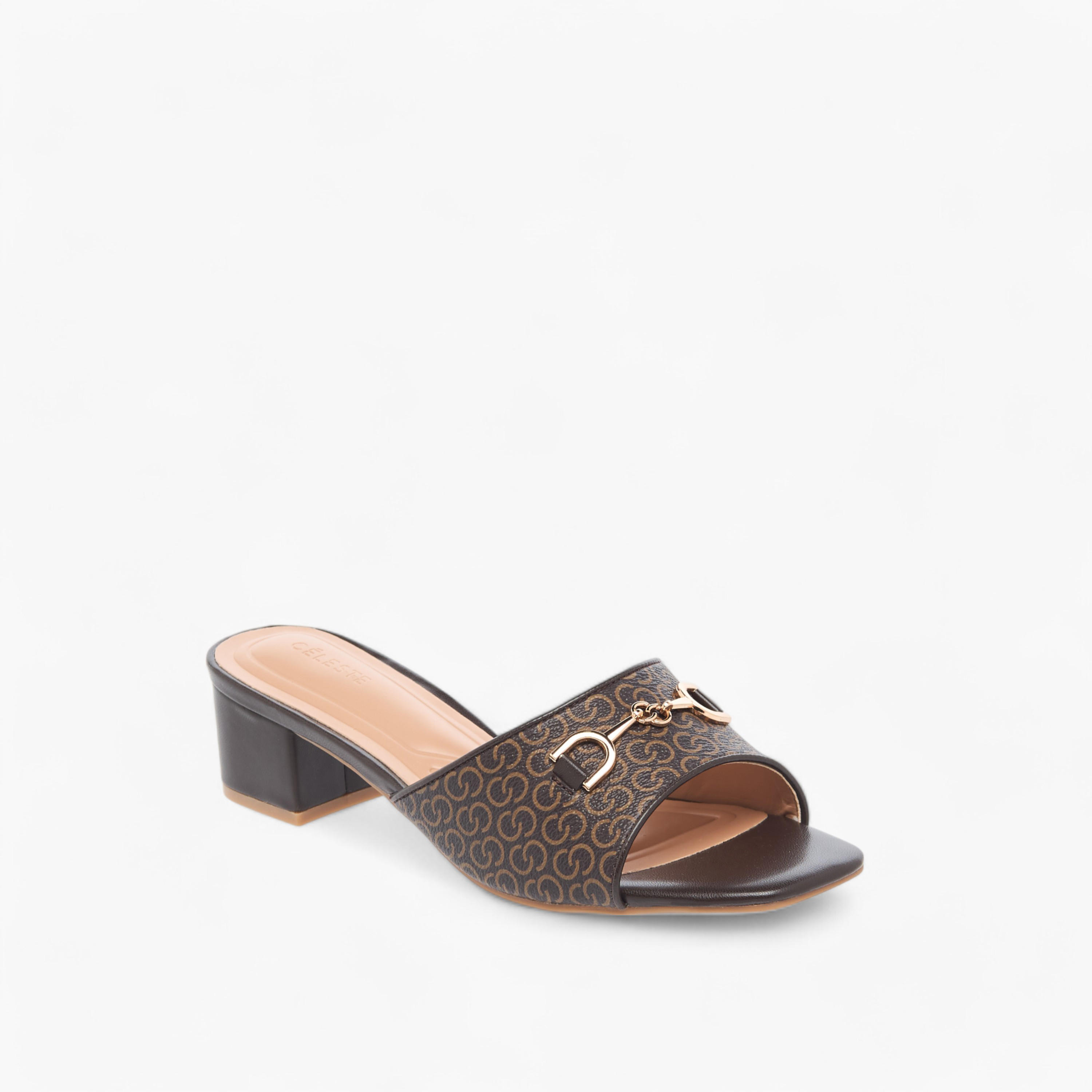 صندل سهل الارتداء بكعب سميك وتفاصيل مونوجرام للنساء من سيليست-women-shoes-sandals-heeled-image-7