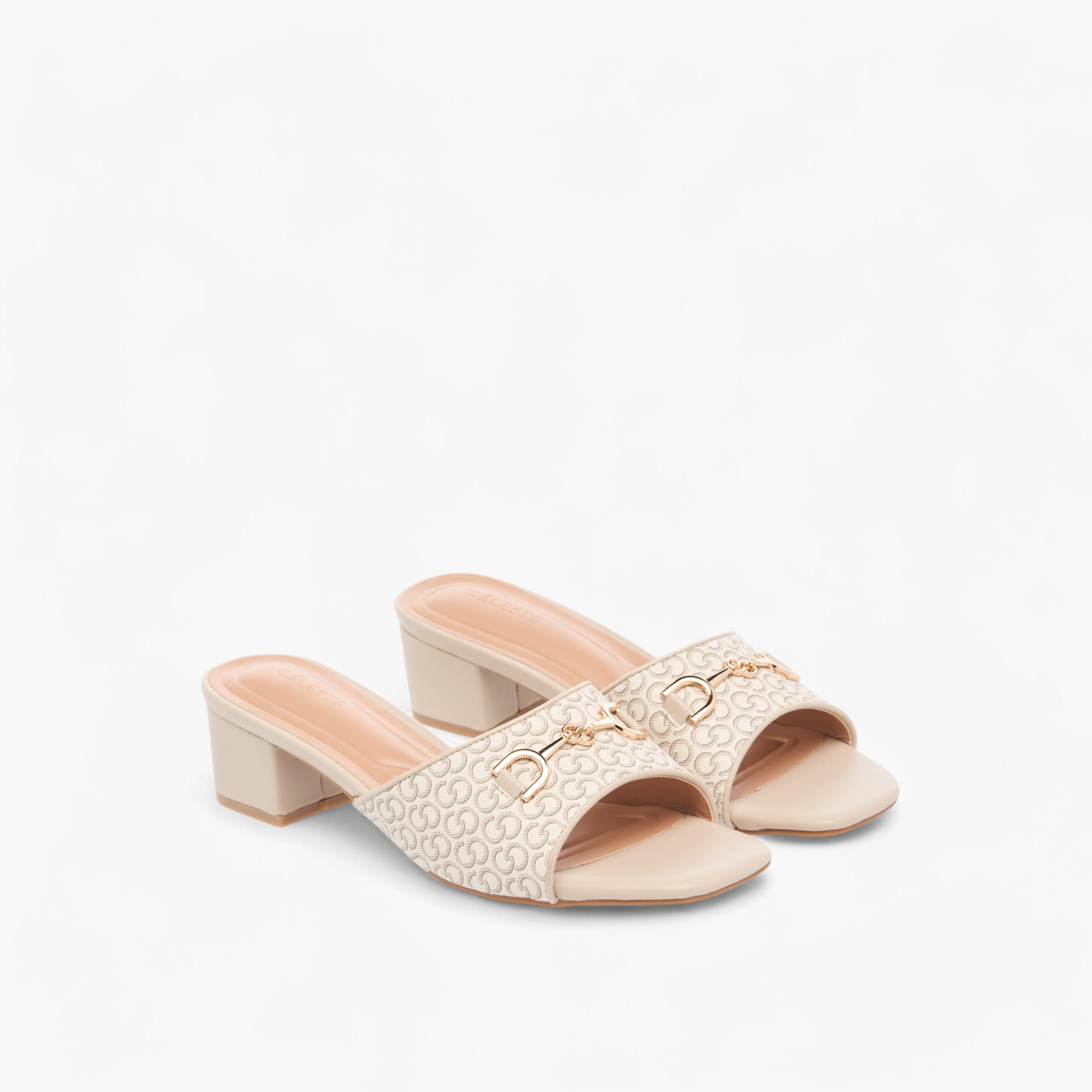 صندل سهل الارتداء بكعب سميك وتفاصيل مونوجرام للنساء من سيليست-women-shoes-sandals-heeled-image-1