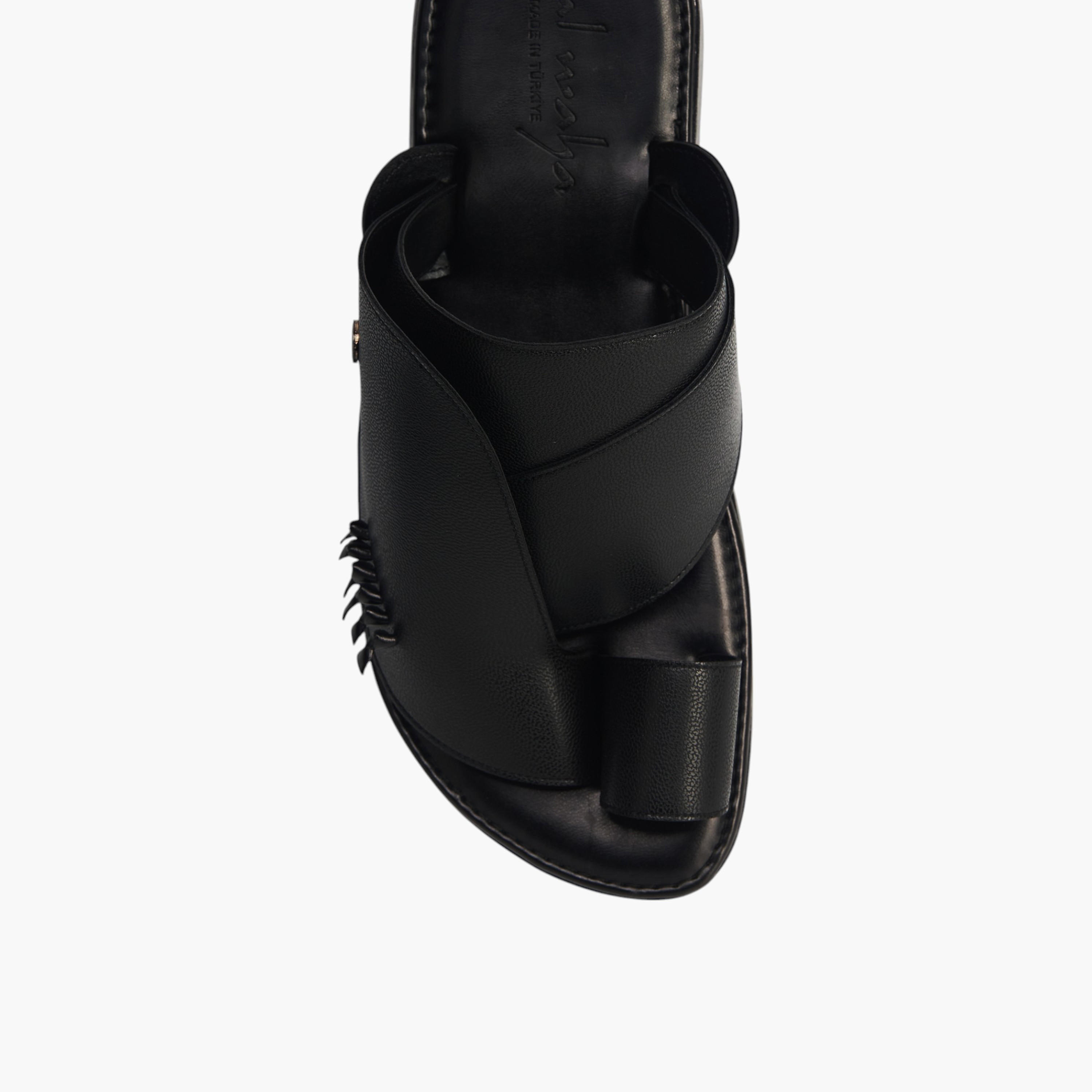 صندل عربي بحلقة إصبع من الواحة - تشكيلة رمضان-men-shoes-sandals-image-3