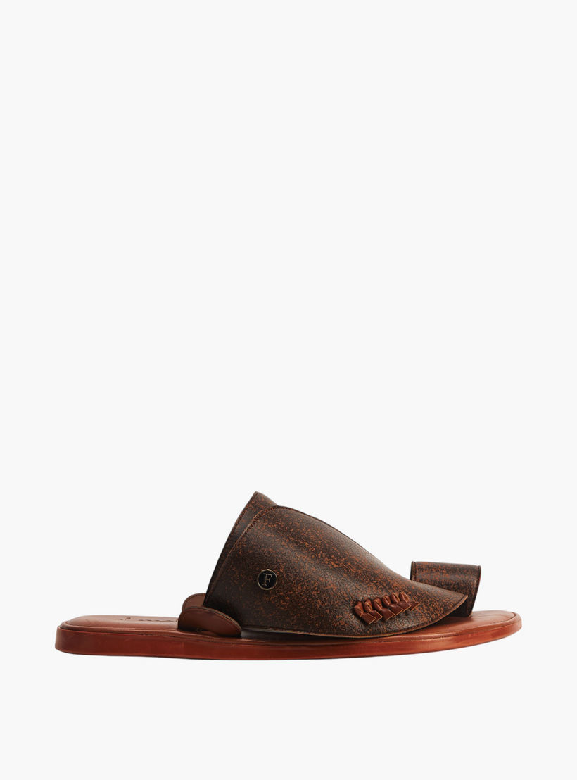 صندل عربي بحلقة إصبع من الواحة - تشكيلة رمضان-men-shoes-sandals-image-3