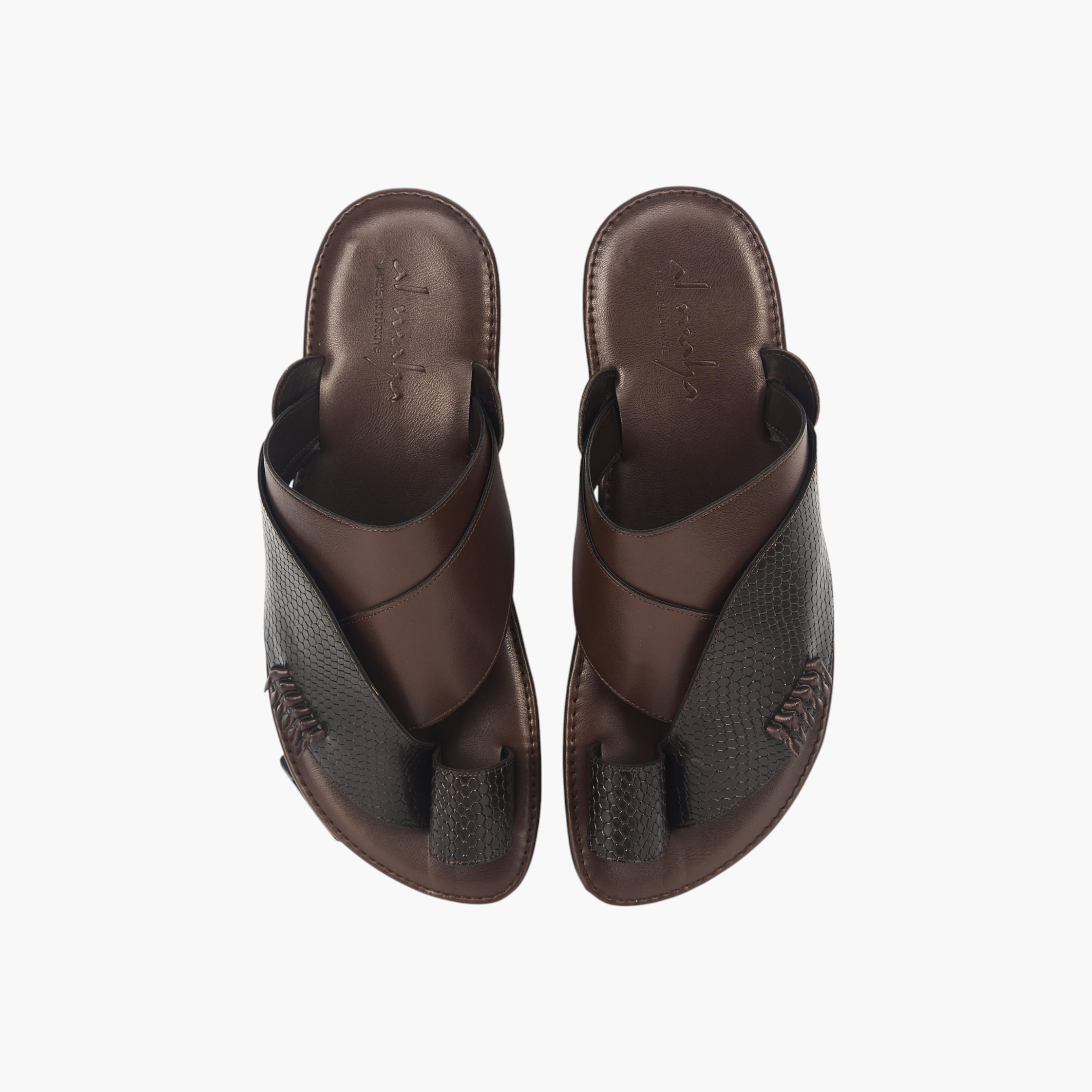 صندل عربي بحلقة إصبع من الواحة - تشكيلة رمضان-men-shoes-sandals-image-1