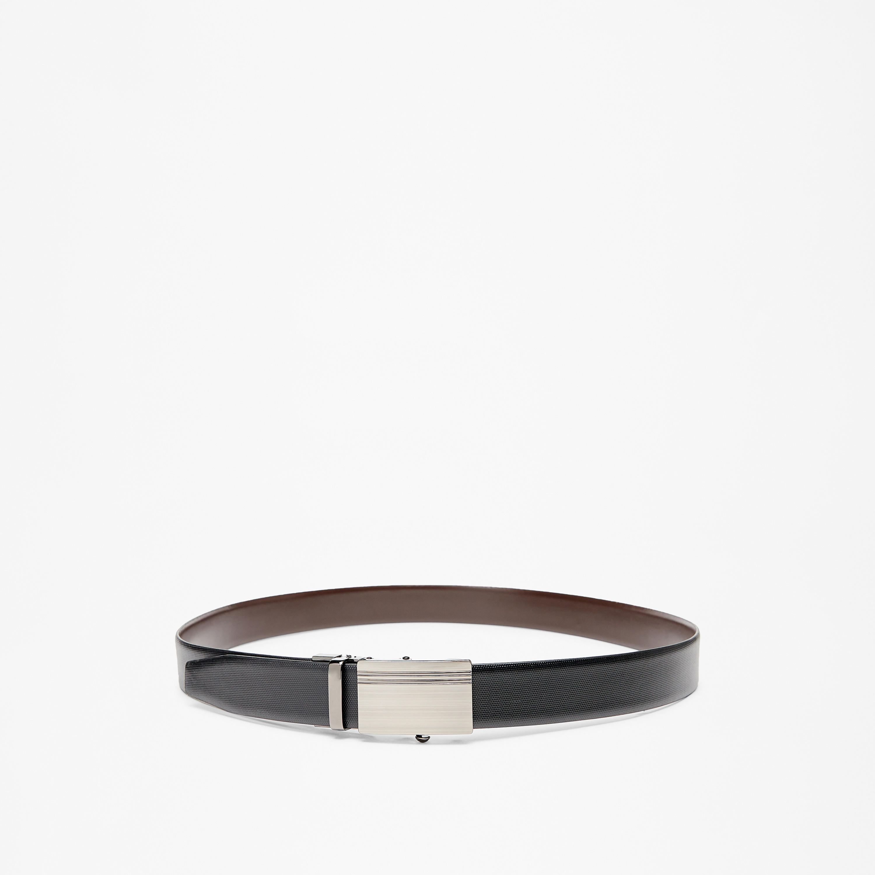 حزام بارز الملمس بمشبك إغلاق من دوتتشيني-men-beltsandwallets-belts-image-1