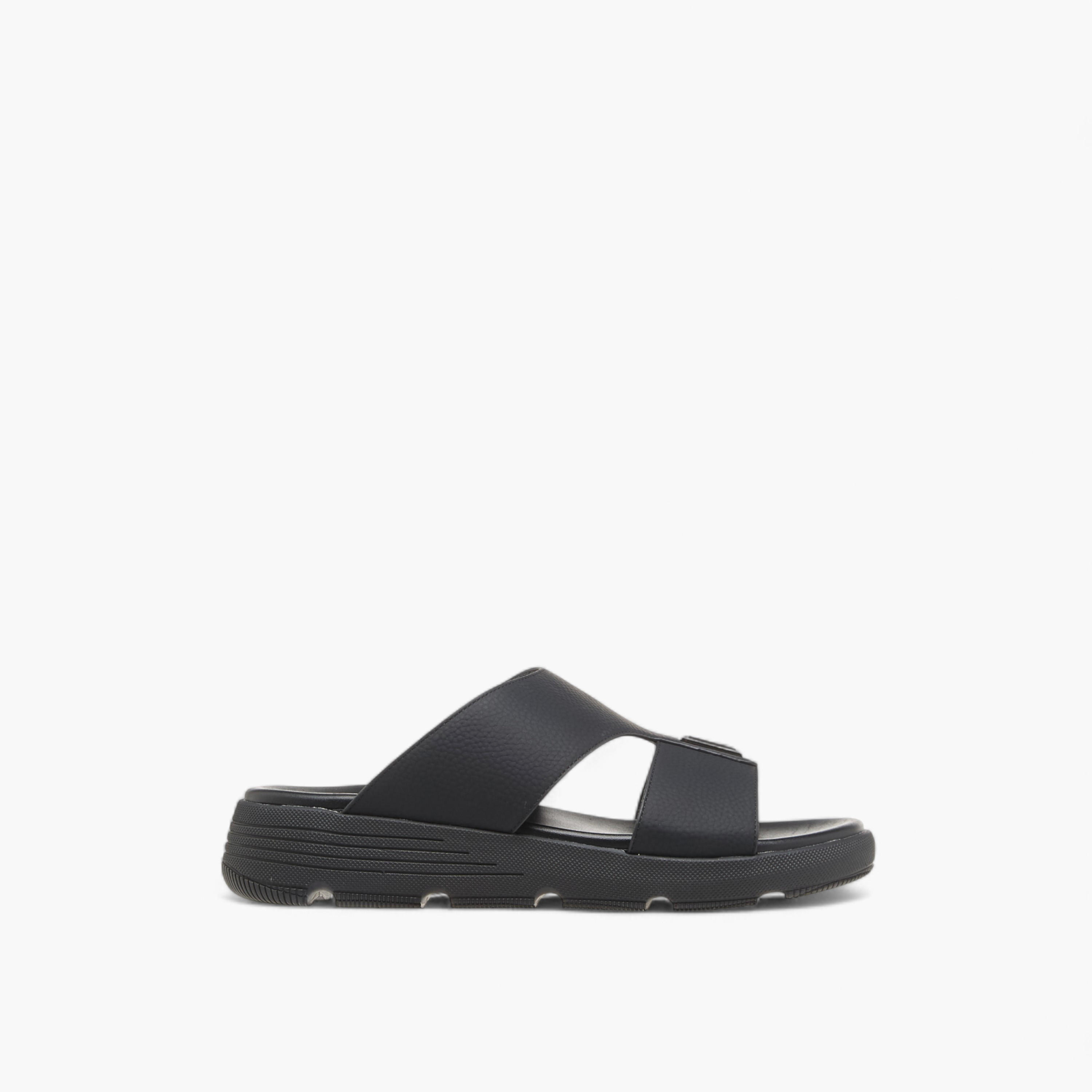 صندل مريح سهل الارتداء بزينة معدنية من لو كونفورت-men-shoes-sandals-image-3