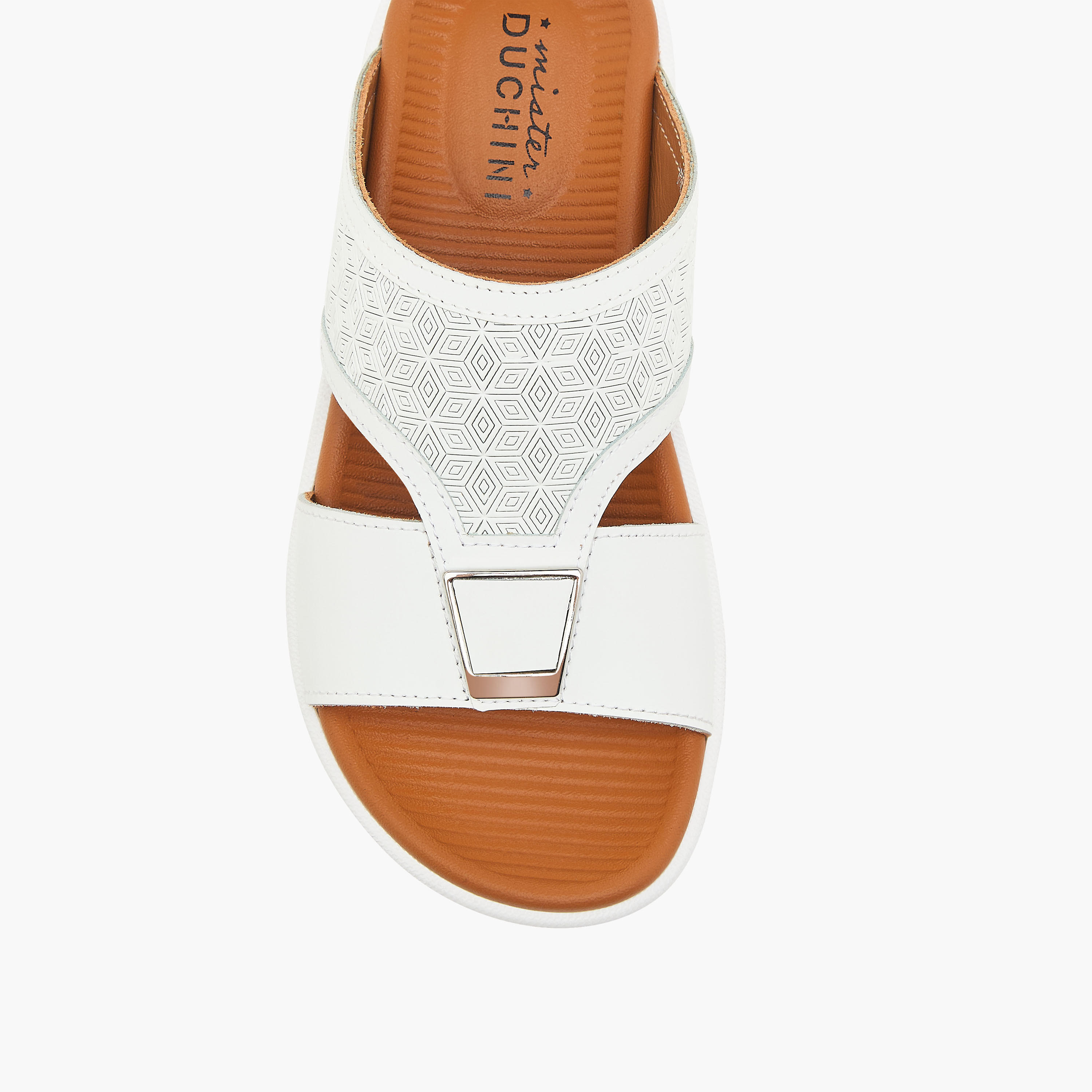 صندل عربي سهل الارتداء بارز الملمس بزينة معدن من الواحة-boys-shoes-sandals-image-3