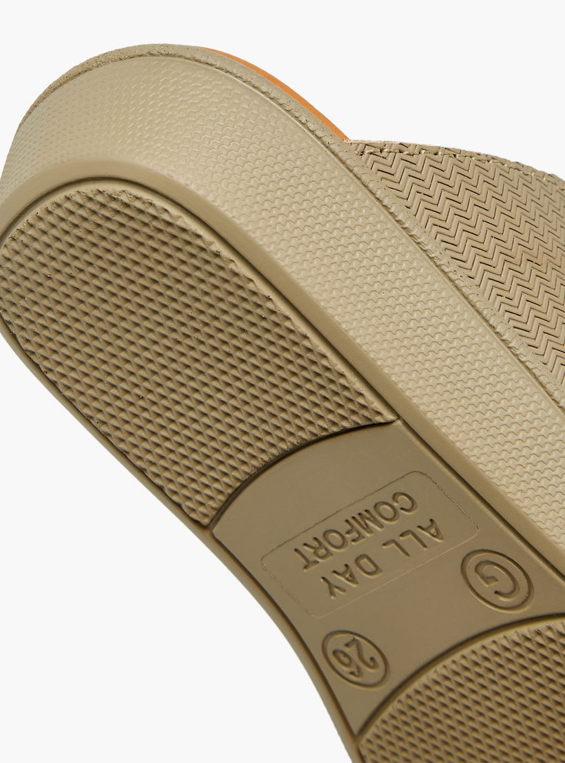 صندل عربي بزينة إبزيم للأولاد من لو كونفورت-boys-shoes-sandals-image-6