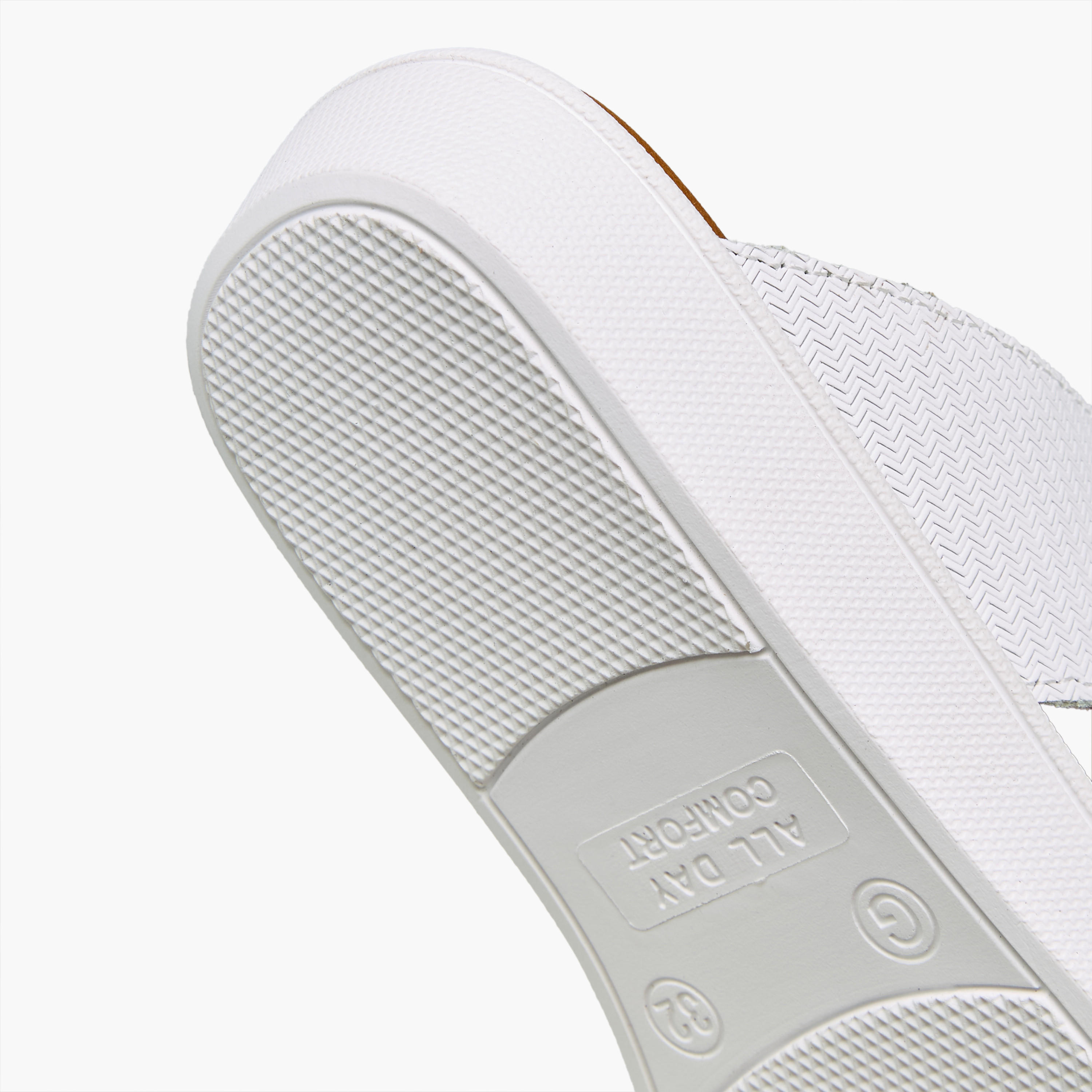 Le Confort Boys Buckle Accent Arabic Sandals-boys-shoes-sandals-image-6