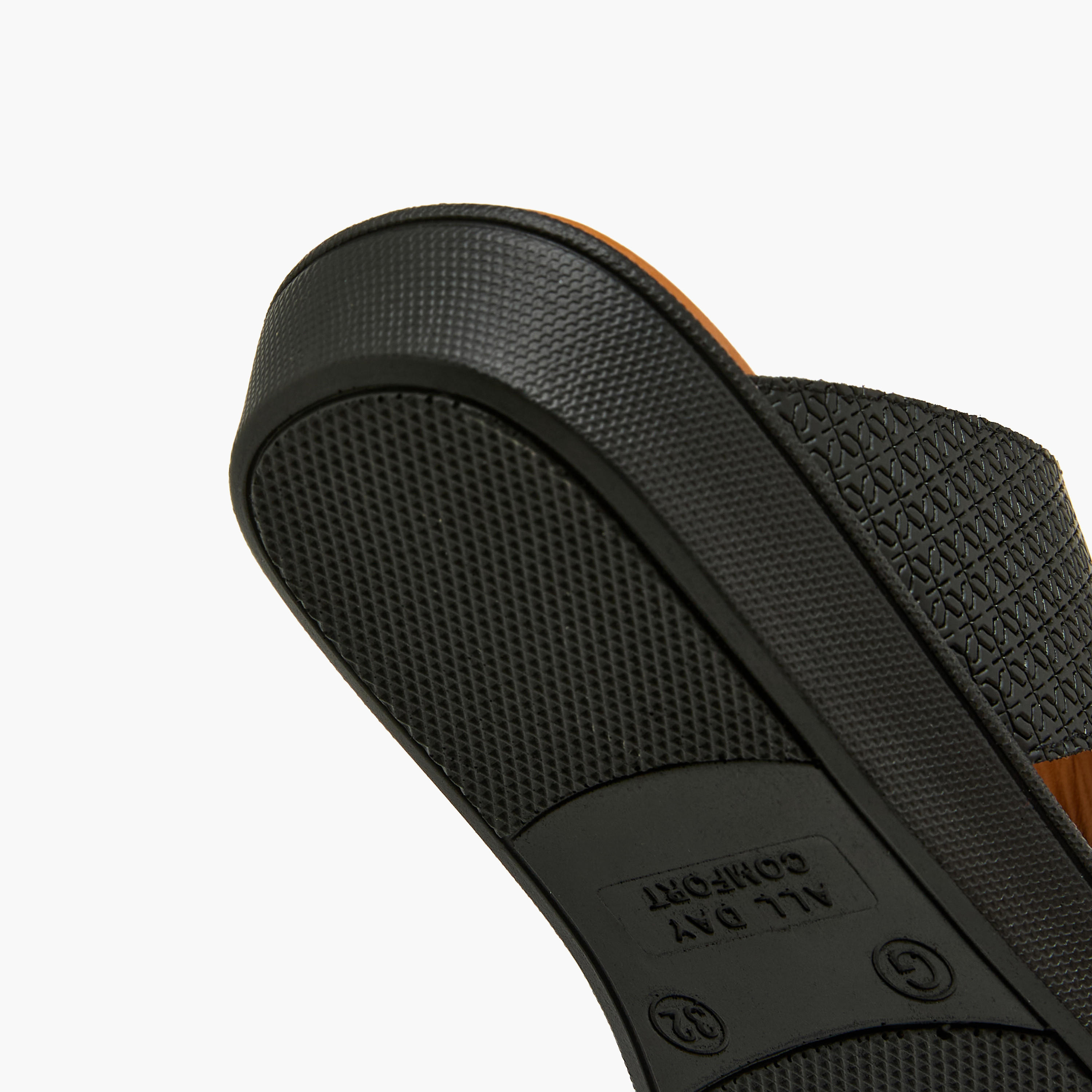 صندل عربي جلد سهل الارتداء للأولاد من لو كونفورت-boys-shoes-sandals-image-6