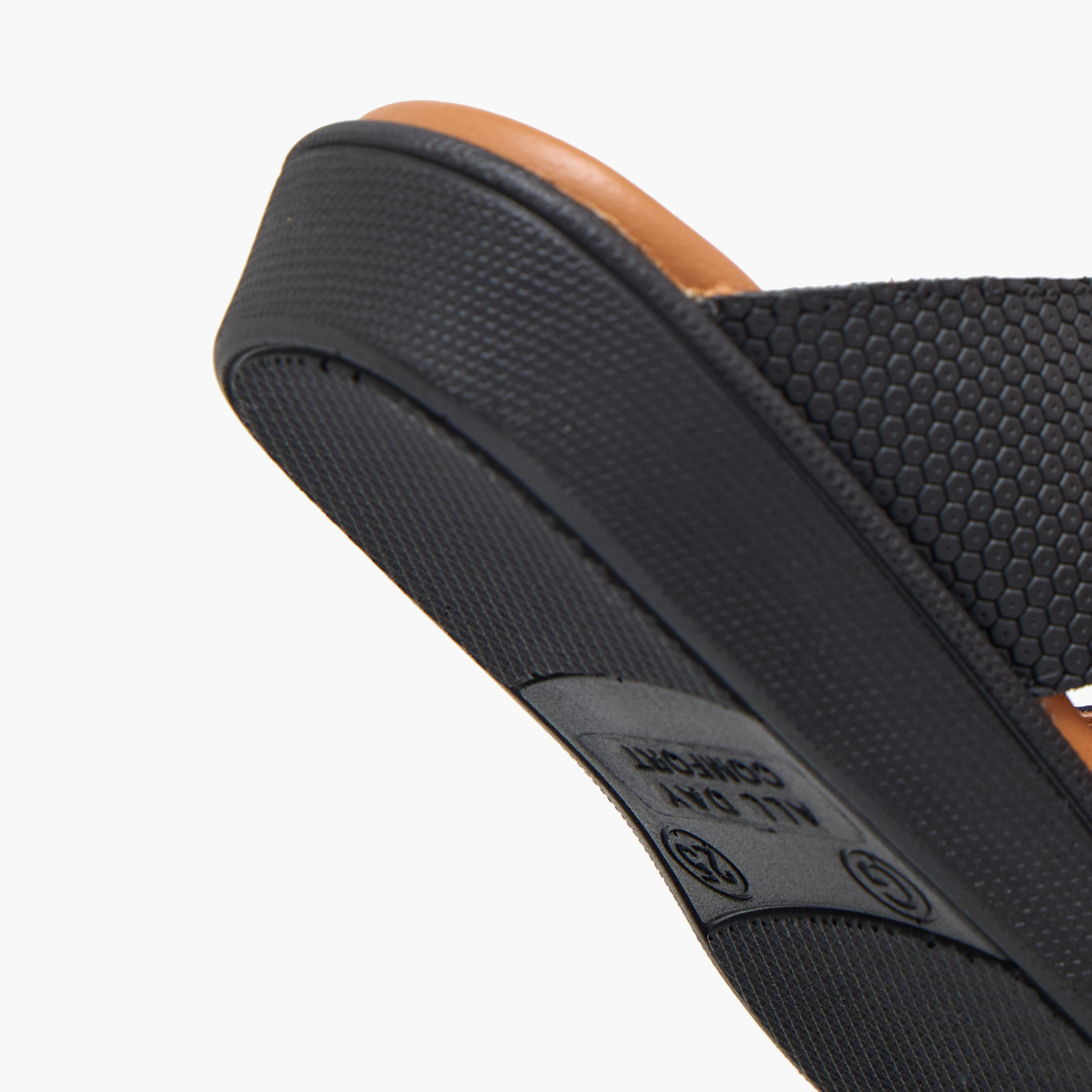 صندل عربي سهل الارتداء للأولاد من لو كونفورت-boys-shoes-sandals-image-9