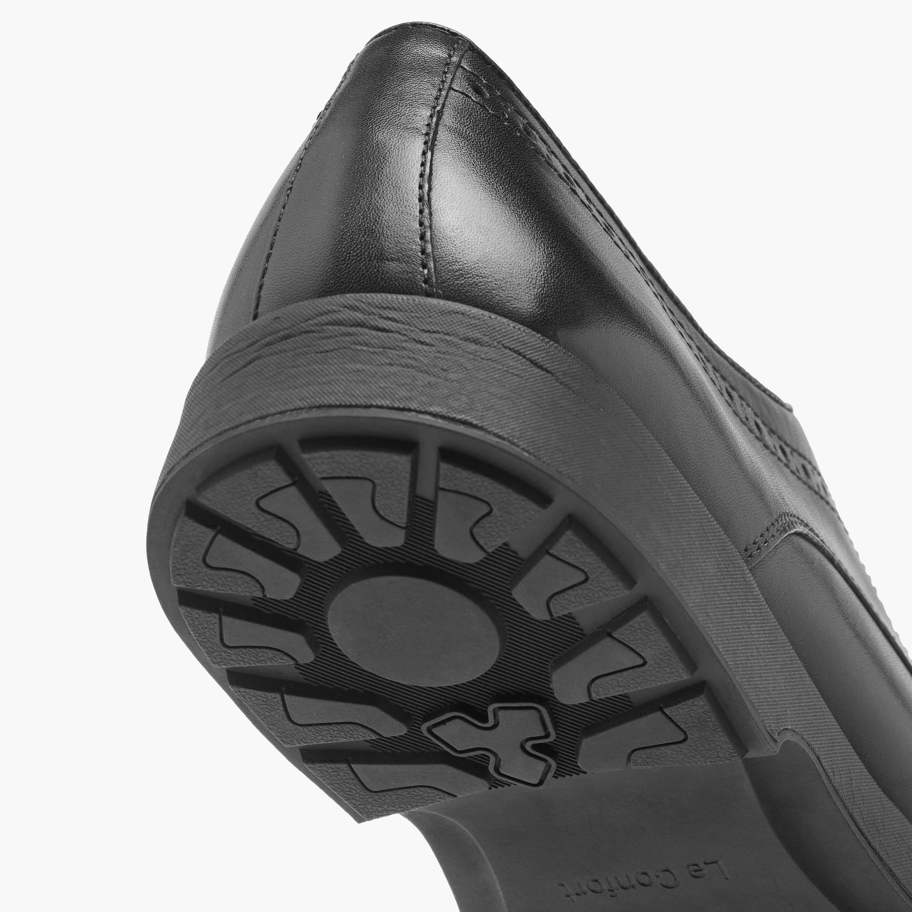 Le Confort Perforation Detail Leather Air Tech Derby Shoes with Lace-Up Closure-men-shoes-formalshoes-image-5
