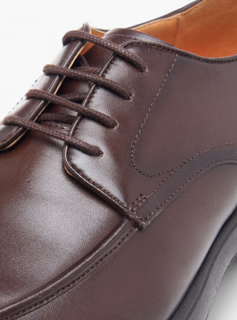 Le Confort Textured Leather Air Tech Derby Shoes with Lace-Up Closure-men-shoes-formalshoes-image-4