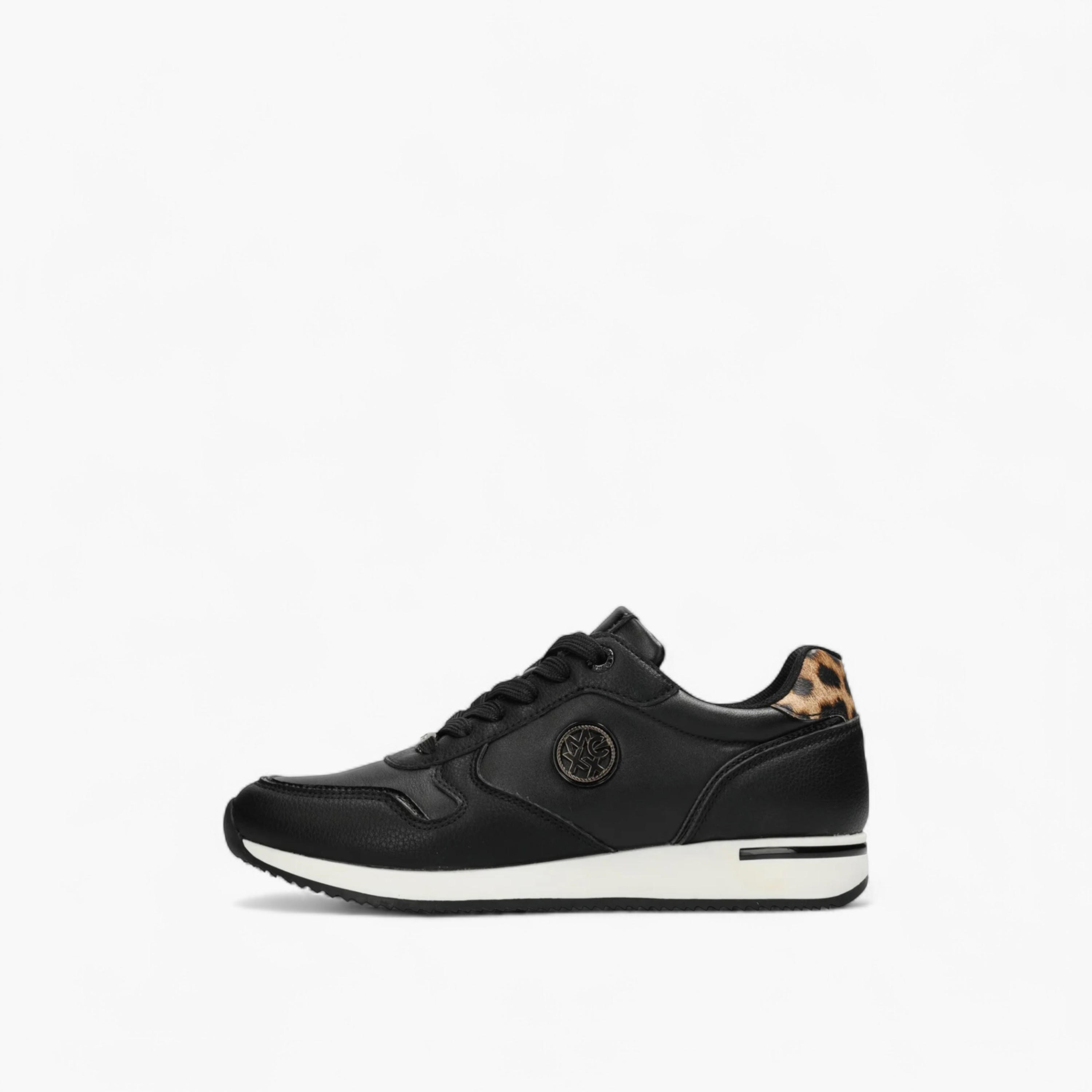 حذاء سنيكرز متعدد التصاميم برباط إغلاق وزخارف ميتاليك من ميكس-women-shoes-sneakers-image-7