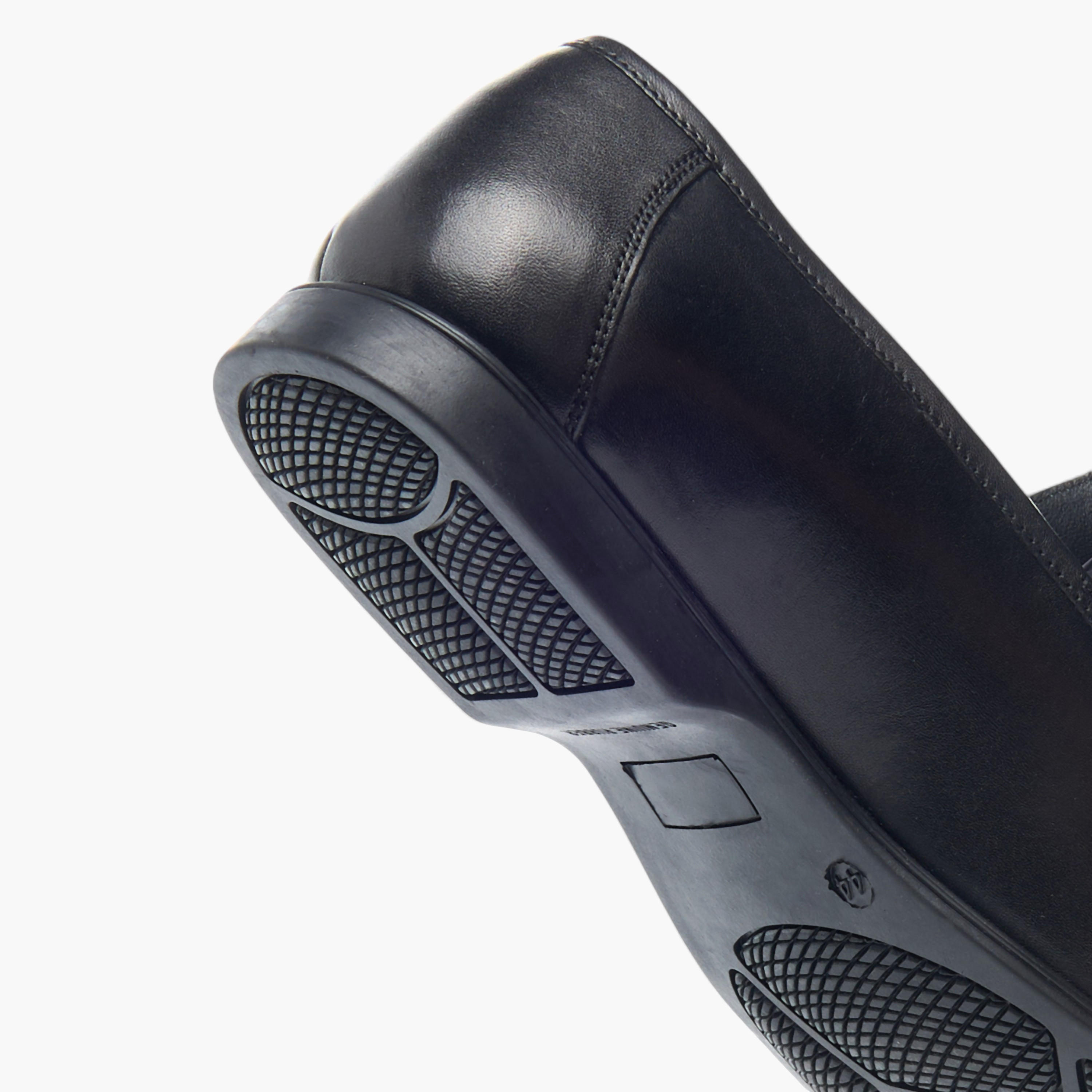 حذاء سهل الارتداء جلد بارز الملمس مريح من لو كونفورت-men-shoes-formalshoes-image-2
