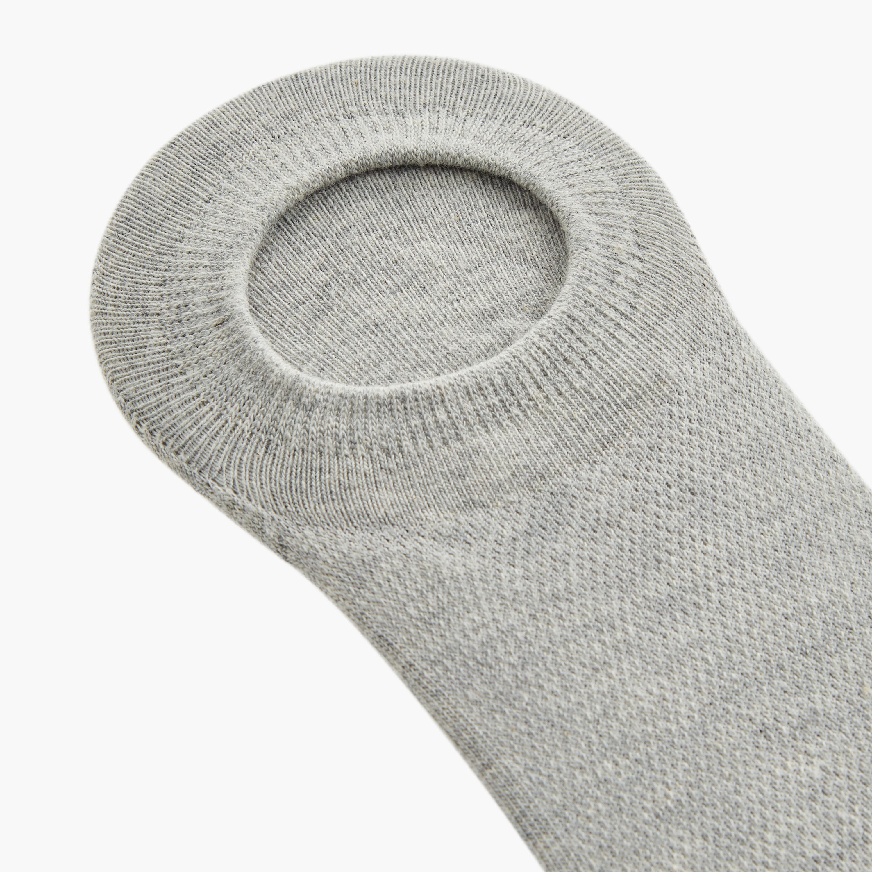 طقم جوارب رياضية ٣ أزواج غير مرئيّة من كابا-men-socks-image-5