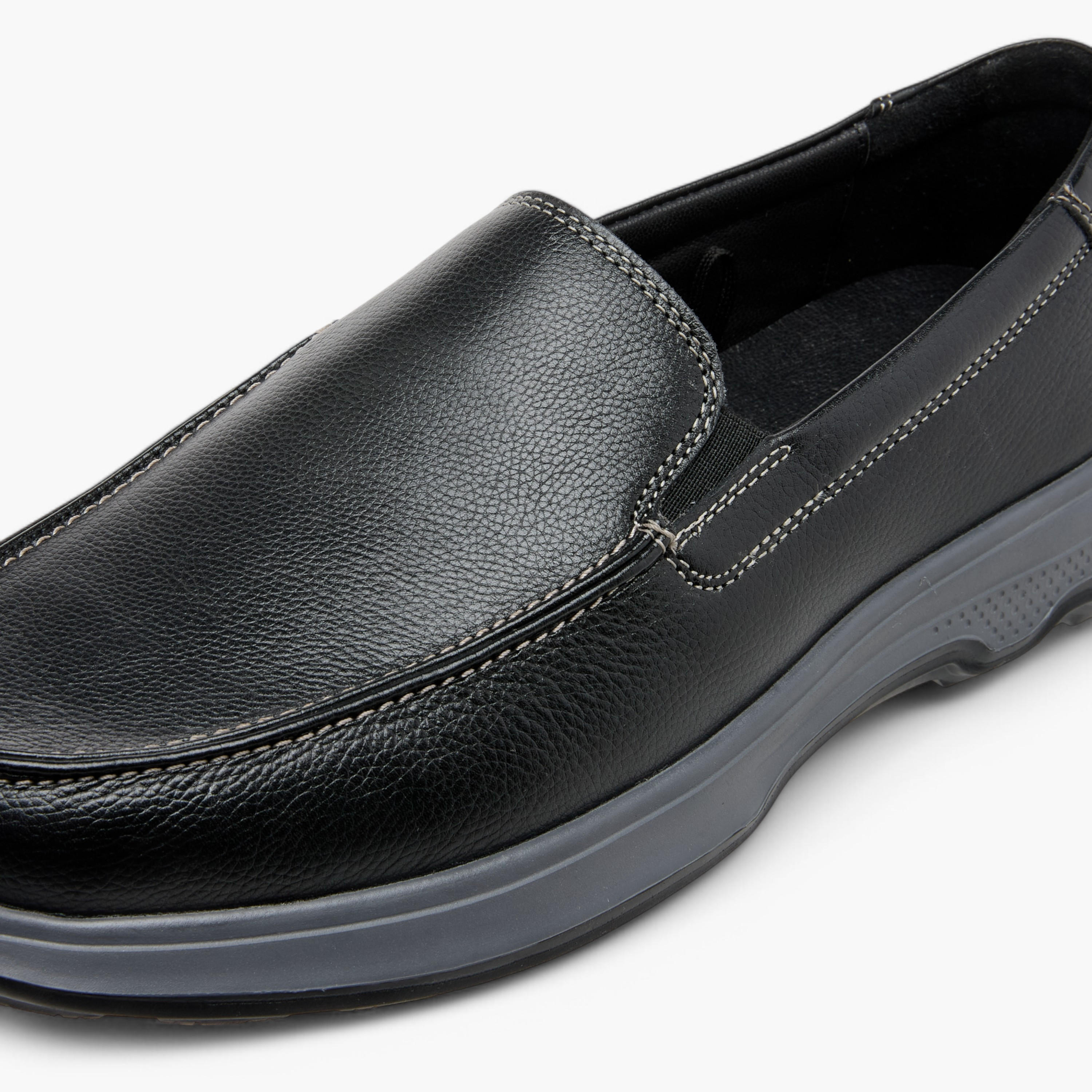 Duchini Men's Leather Textured Slip-On Moccasins-men-shoes-loafersandmoccasins-image-4