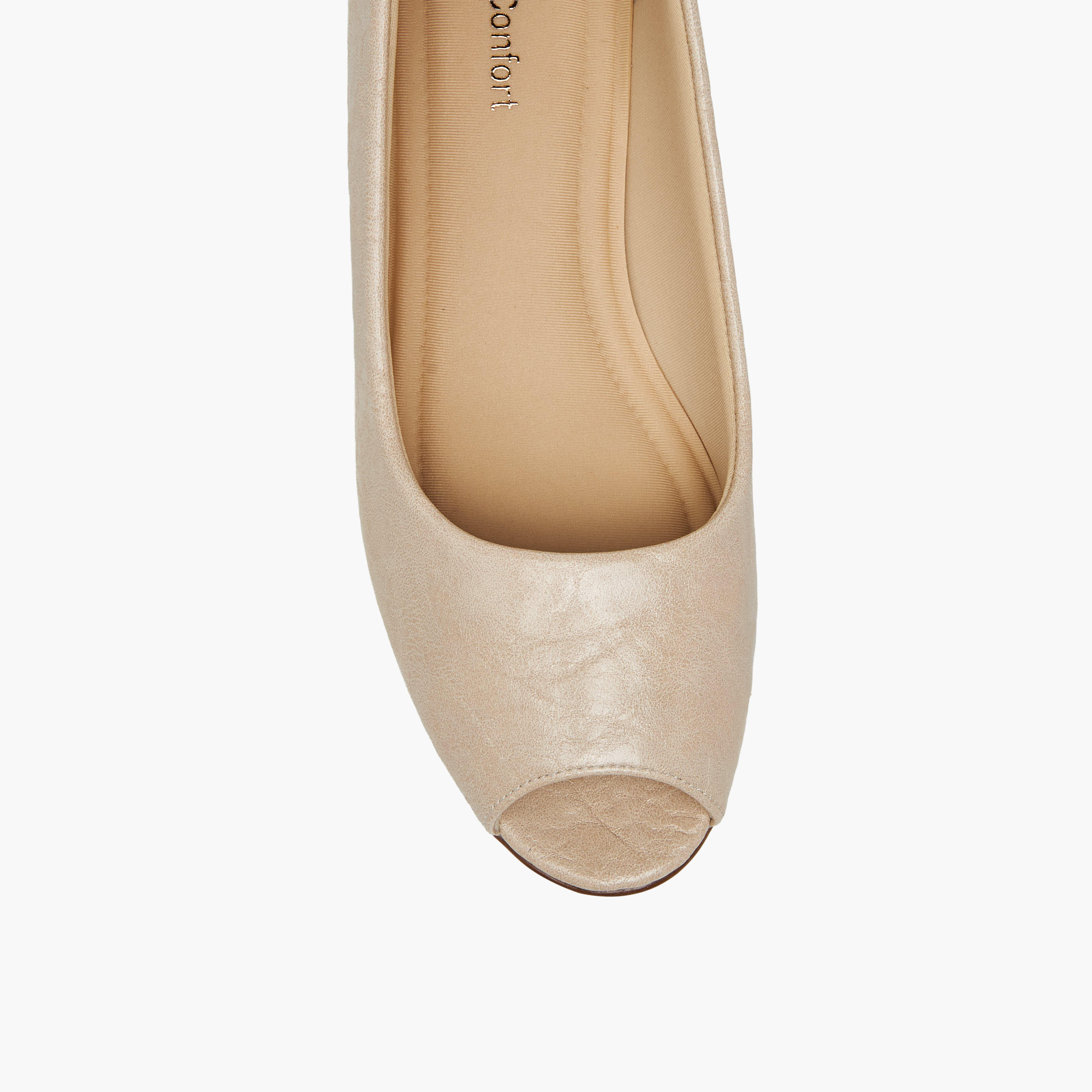 Le Confort Women Textured Slip-On Block Heel Shoes-women-shoes-heels-image-4
