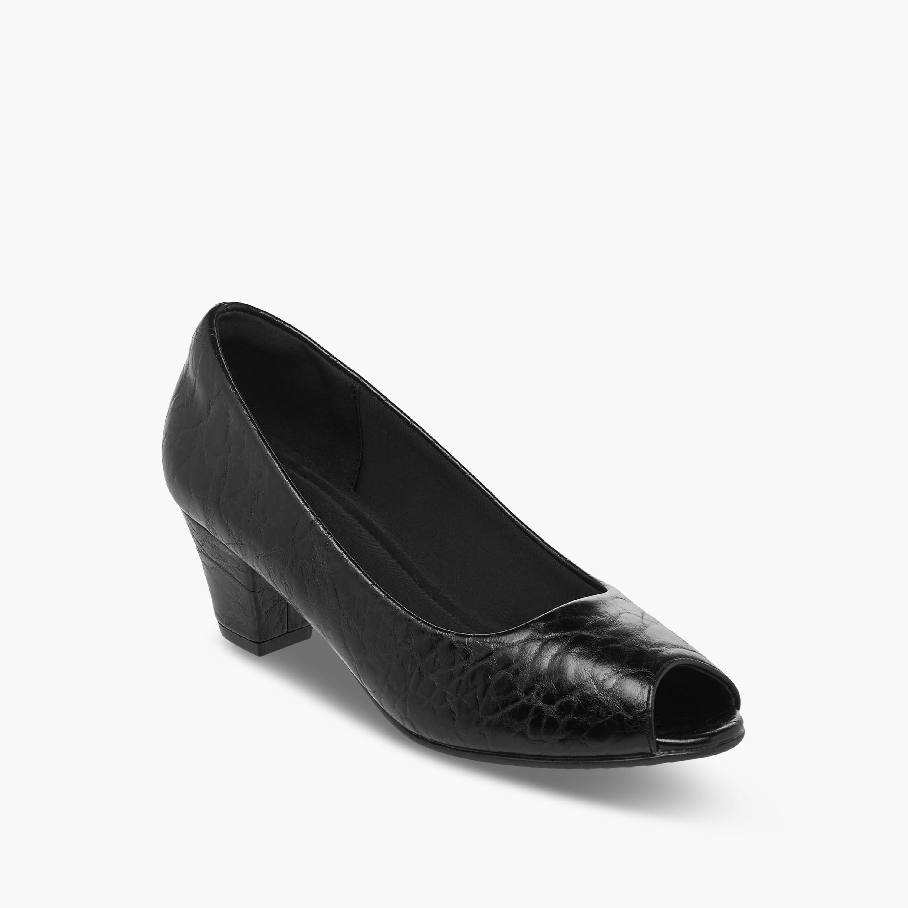 Le Confort Women Textured Slip-On Block Heel Shoes-women-shoes-heels-image-2
