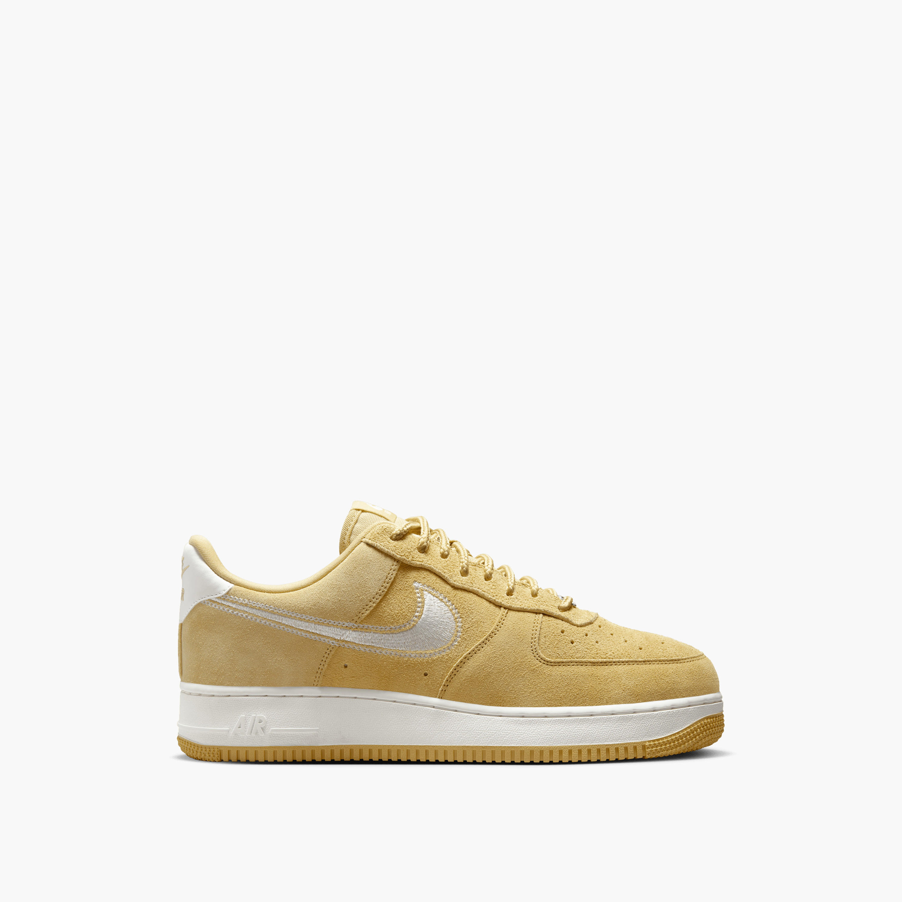 حذاء سنيكرز إيرفورس 1 برباط للرجال من نايك - NKHJ4465-700-men-shoes-sneakers-image-1