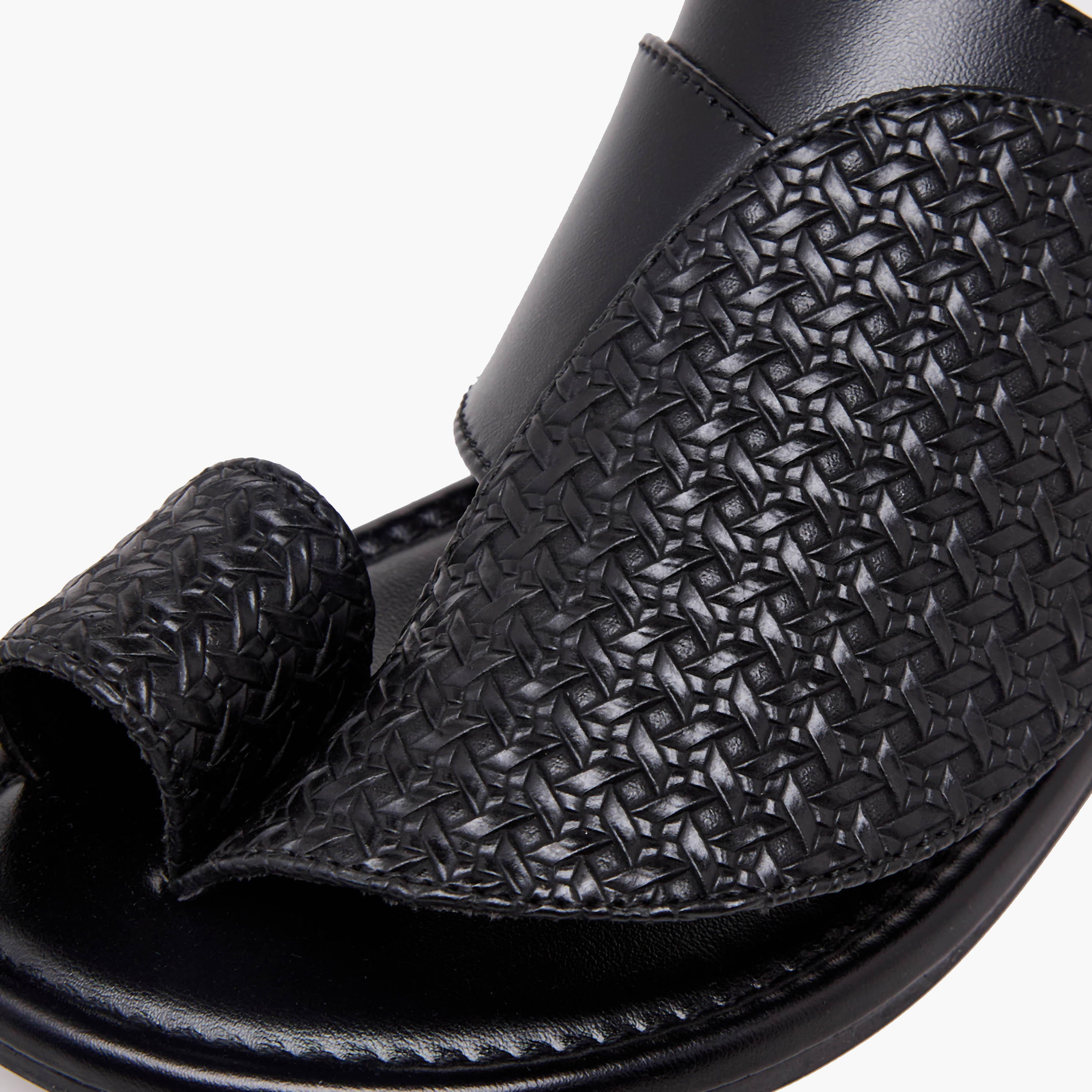صندل عربي بحلقة إصبع للأولاد من الواحة-boys-shoes-sandals-image-15