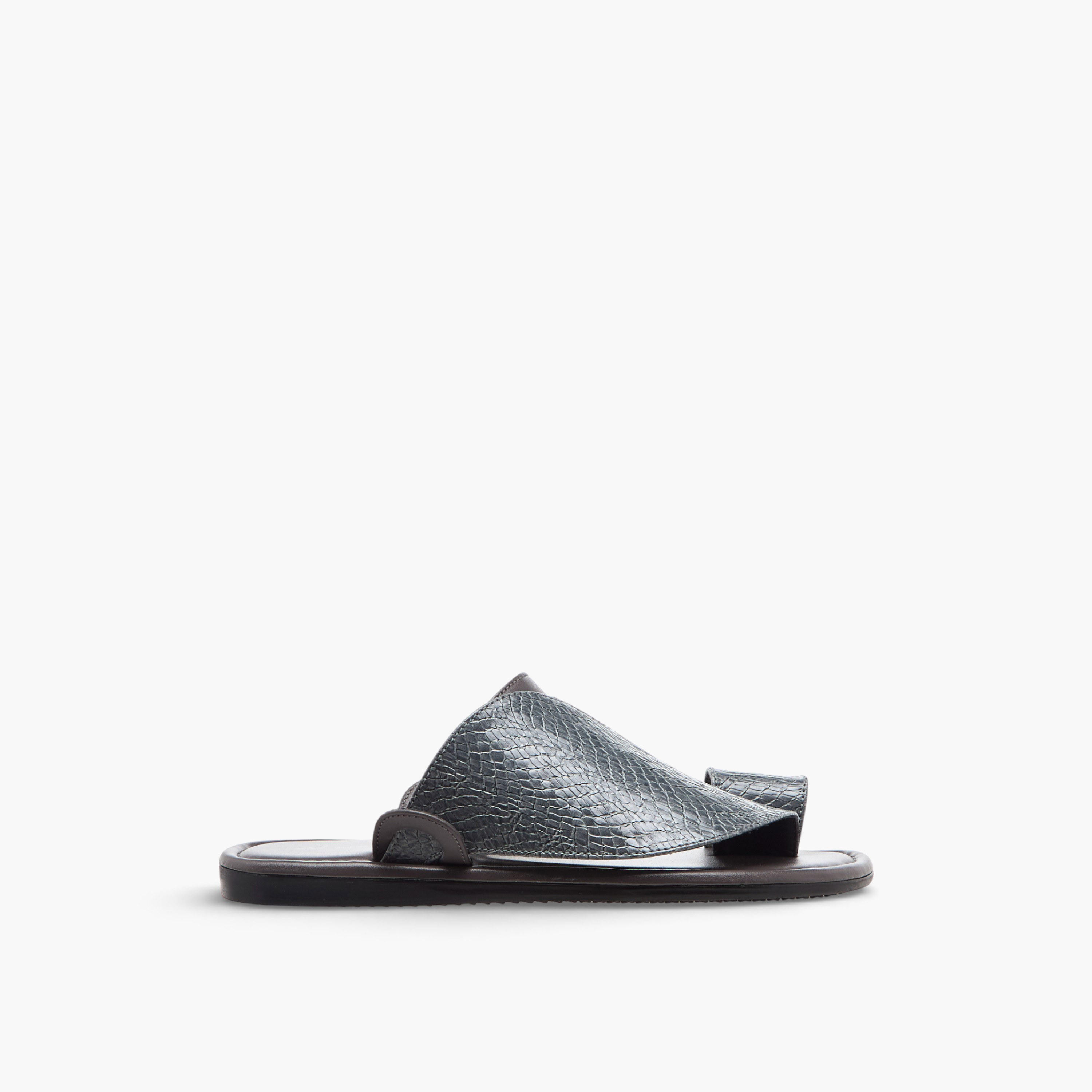 Al Waha Boys Slip-On Arabic Sandals-boys-shoes-sandals-image-2
