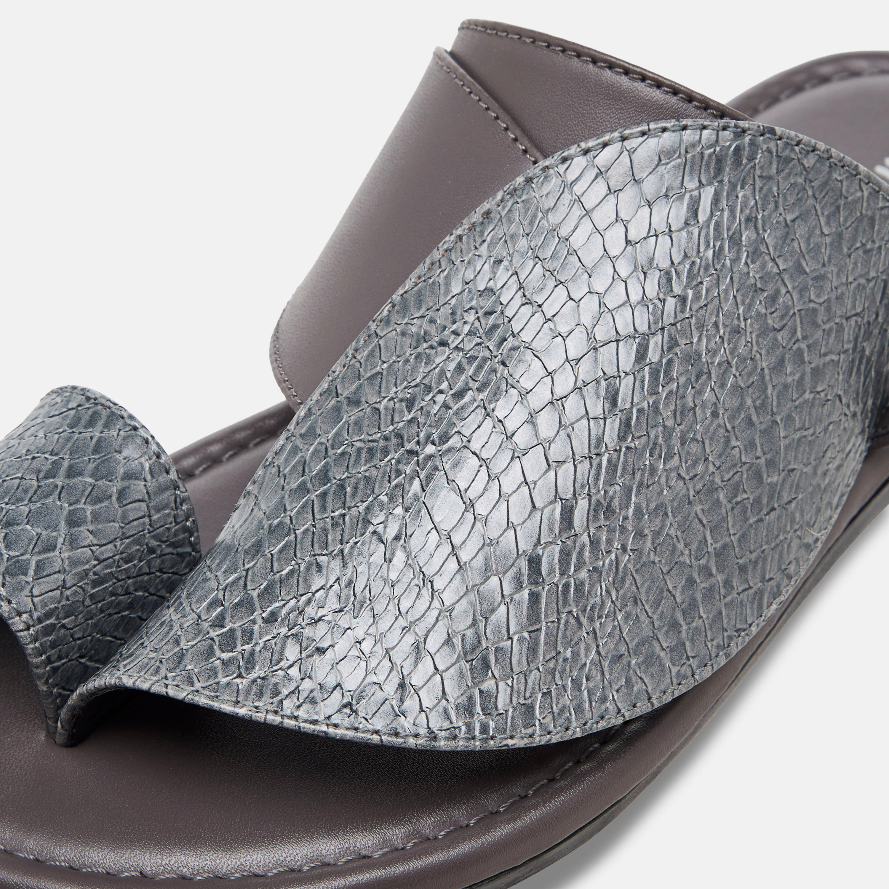 Al Waha Boys Slip-On Arabic Sandals-boys-shoes-sandals-image-4