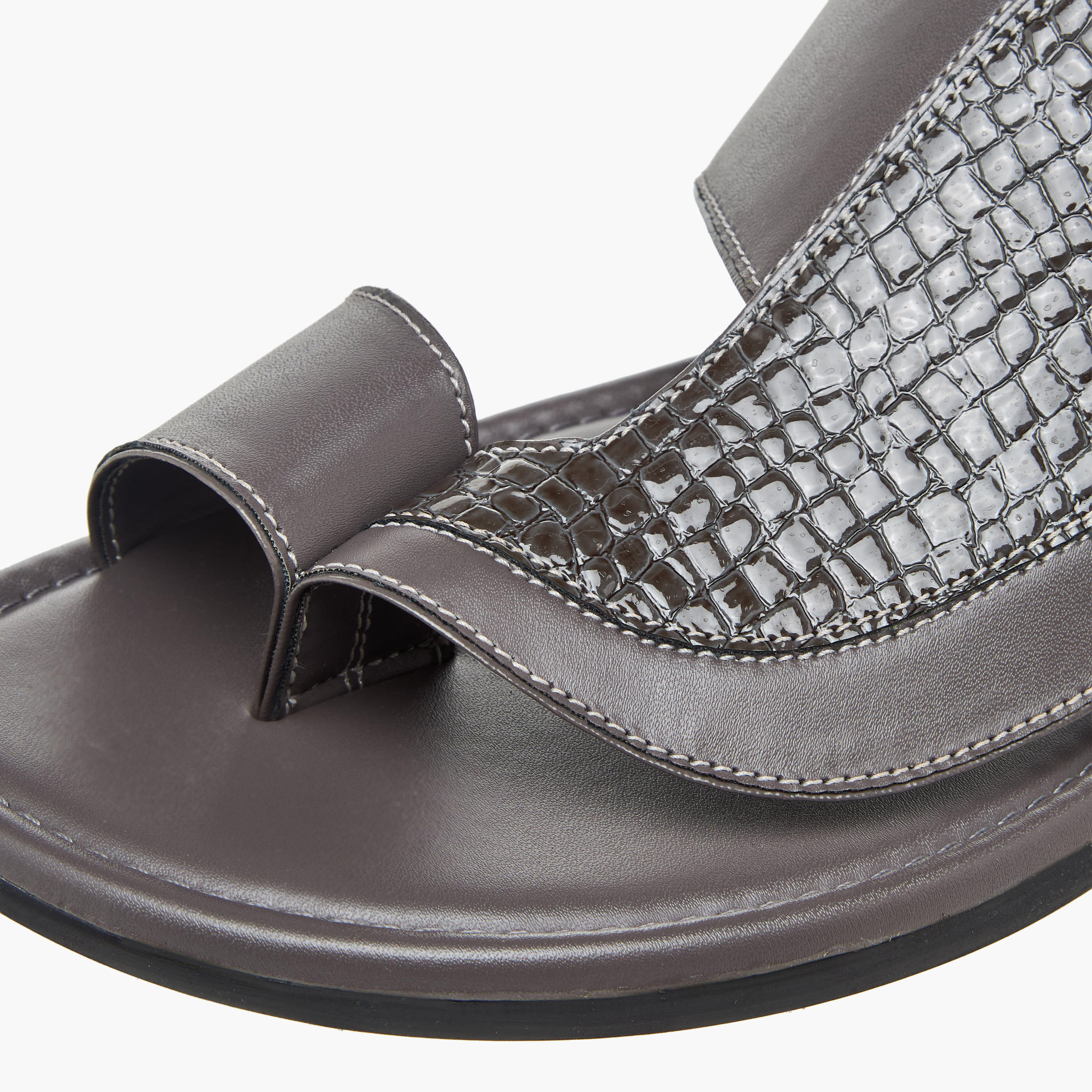 Al Waha Men Toe Loop Detail Arabic Sandals-men-shoes-sandals-image-4