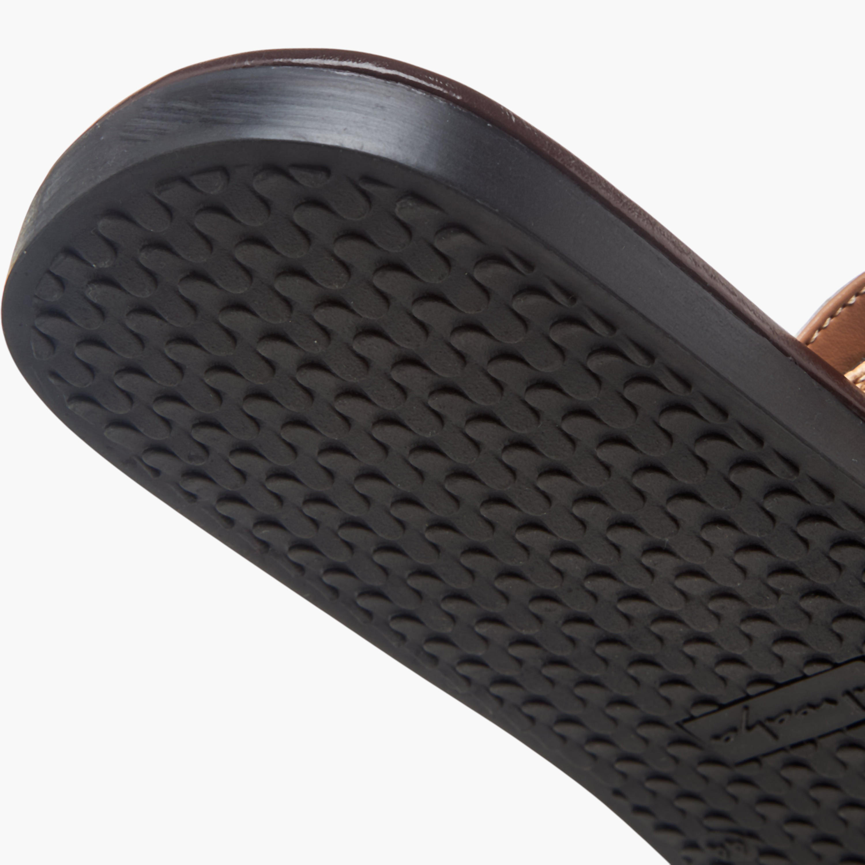 صندل عربي رجالي بحلقة إصبع من الواحة-men-shoes-sandals-image-6
