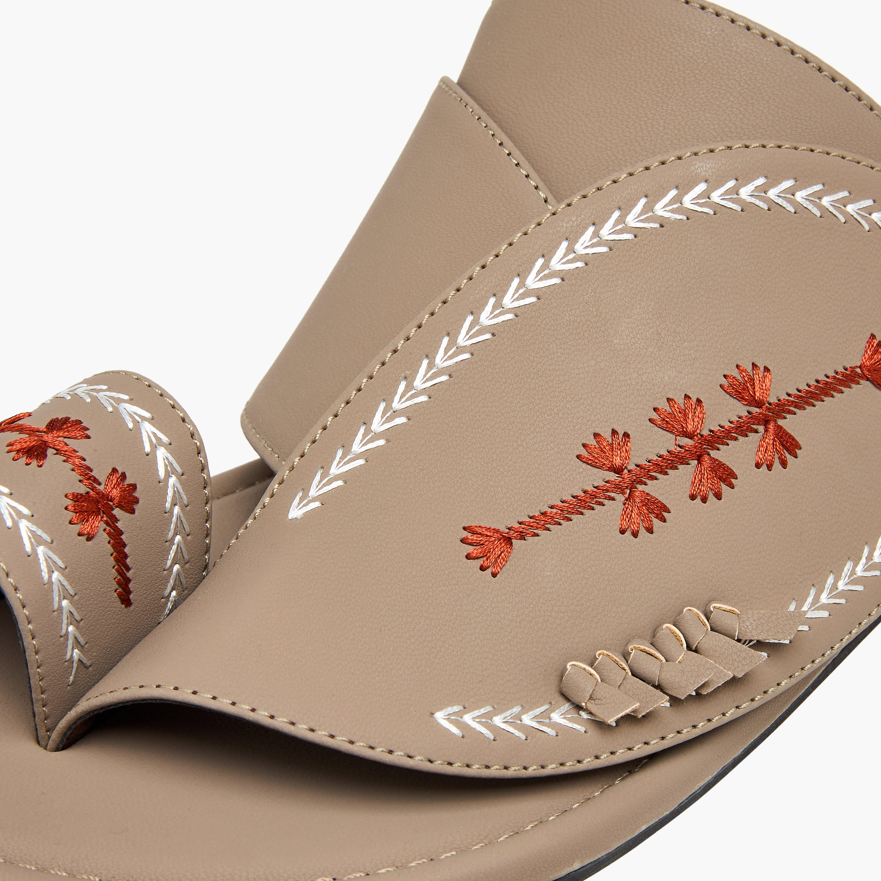 Al Waha Embroidered Slip-On Arabic Sandals-men-shoes-sandals-image-4
