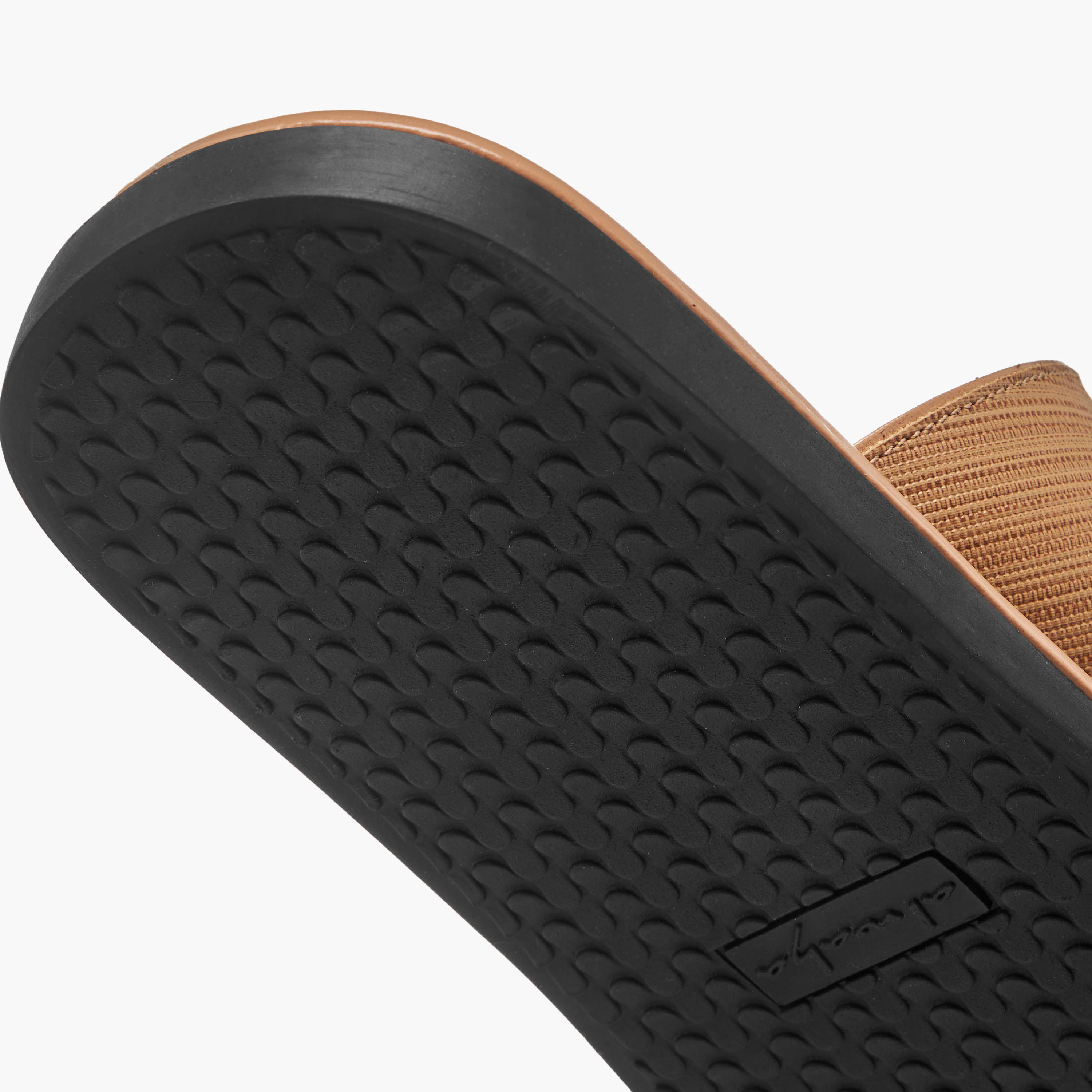 صندل عربي بتفاصيل حلقة إصبع للرجال من الواحة-men-shoes-sandals-image-6