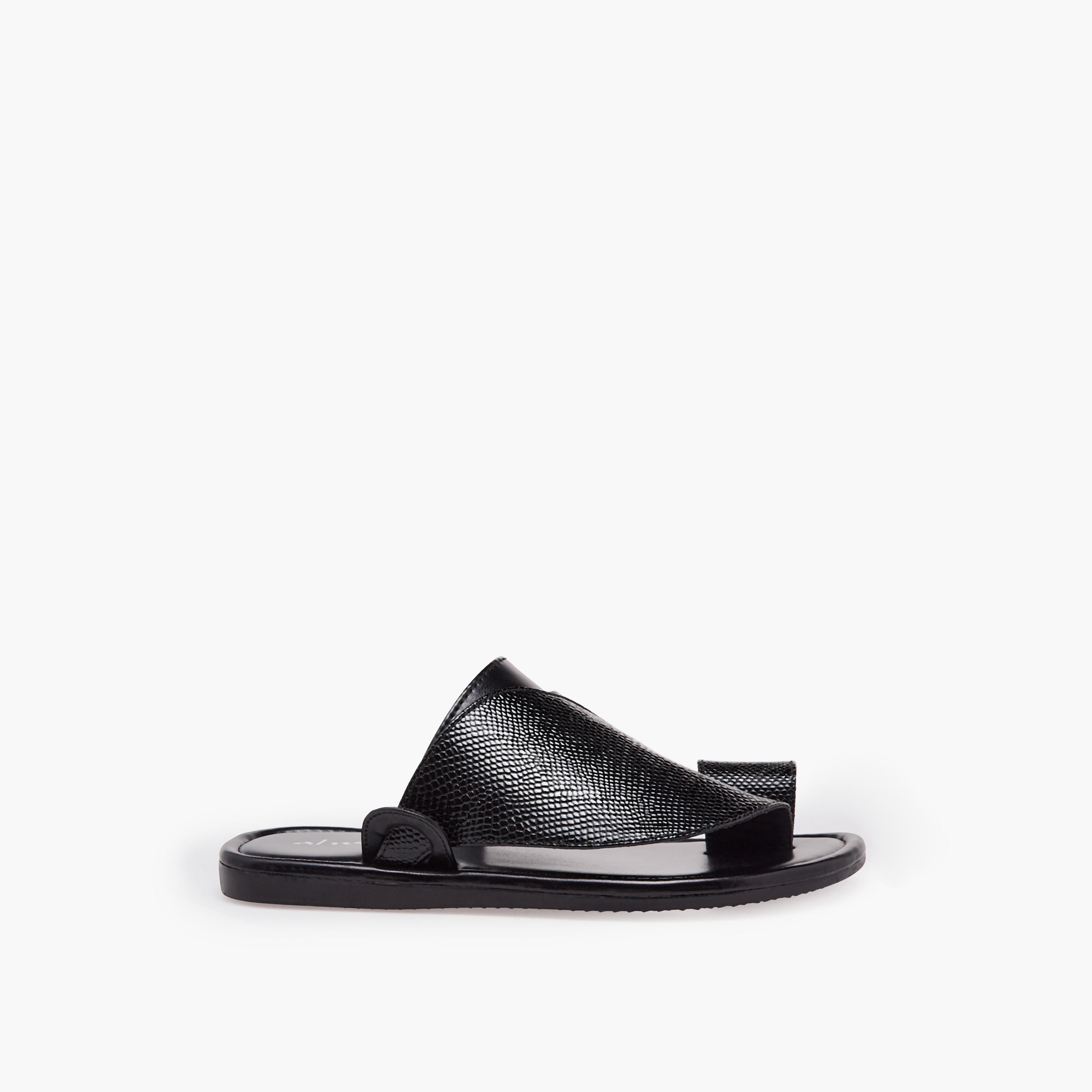 صندل عربي بحلقة إصبع للأولاد من الواحة-boys-shoes-sandals-image-11
