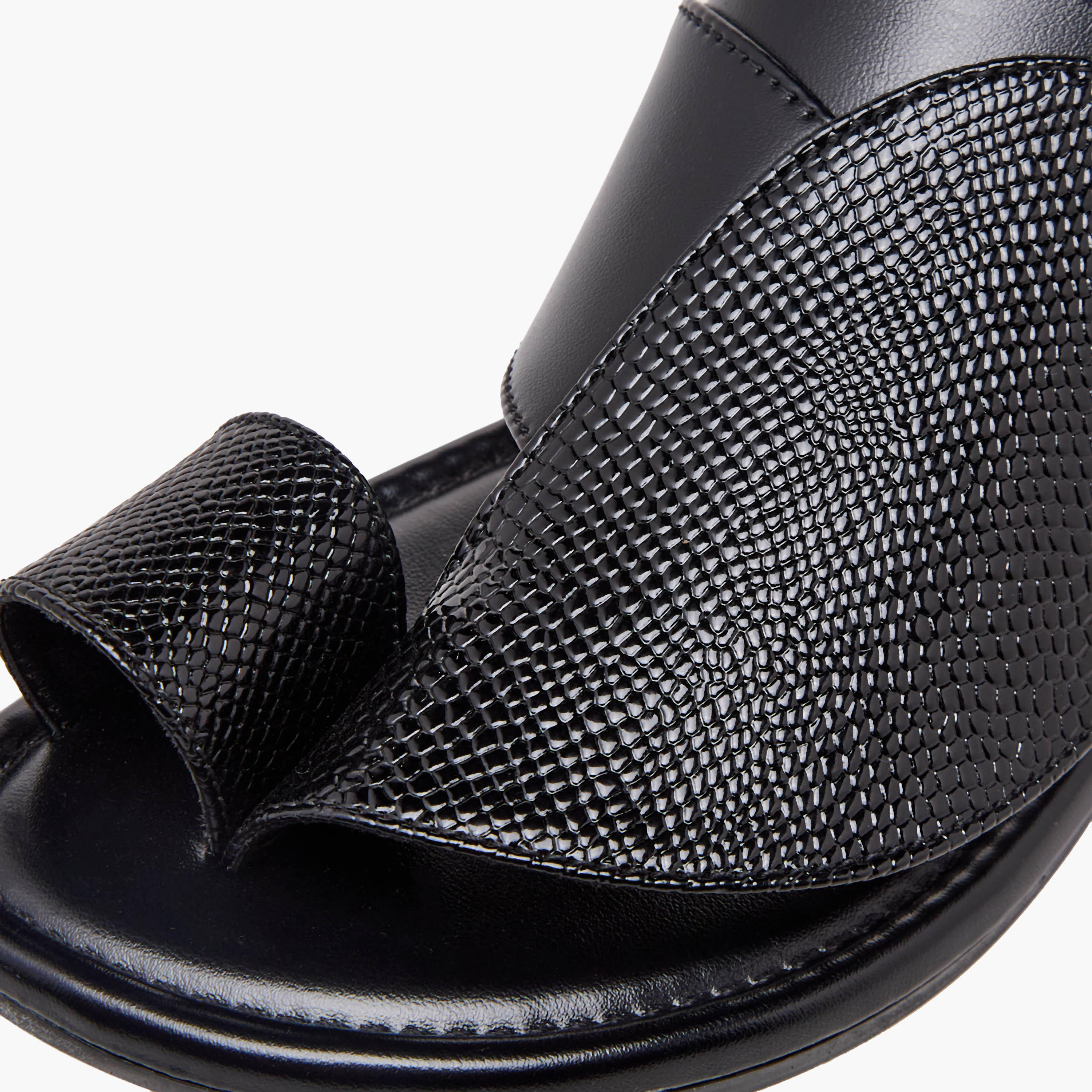 صندل عربي بحلقة إصبع للأولاد من الواحة-boys-shoes-sandals-image-15