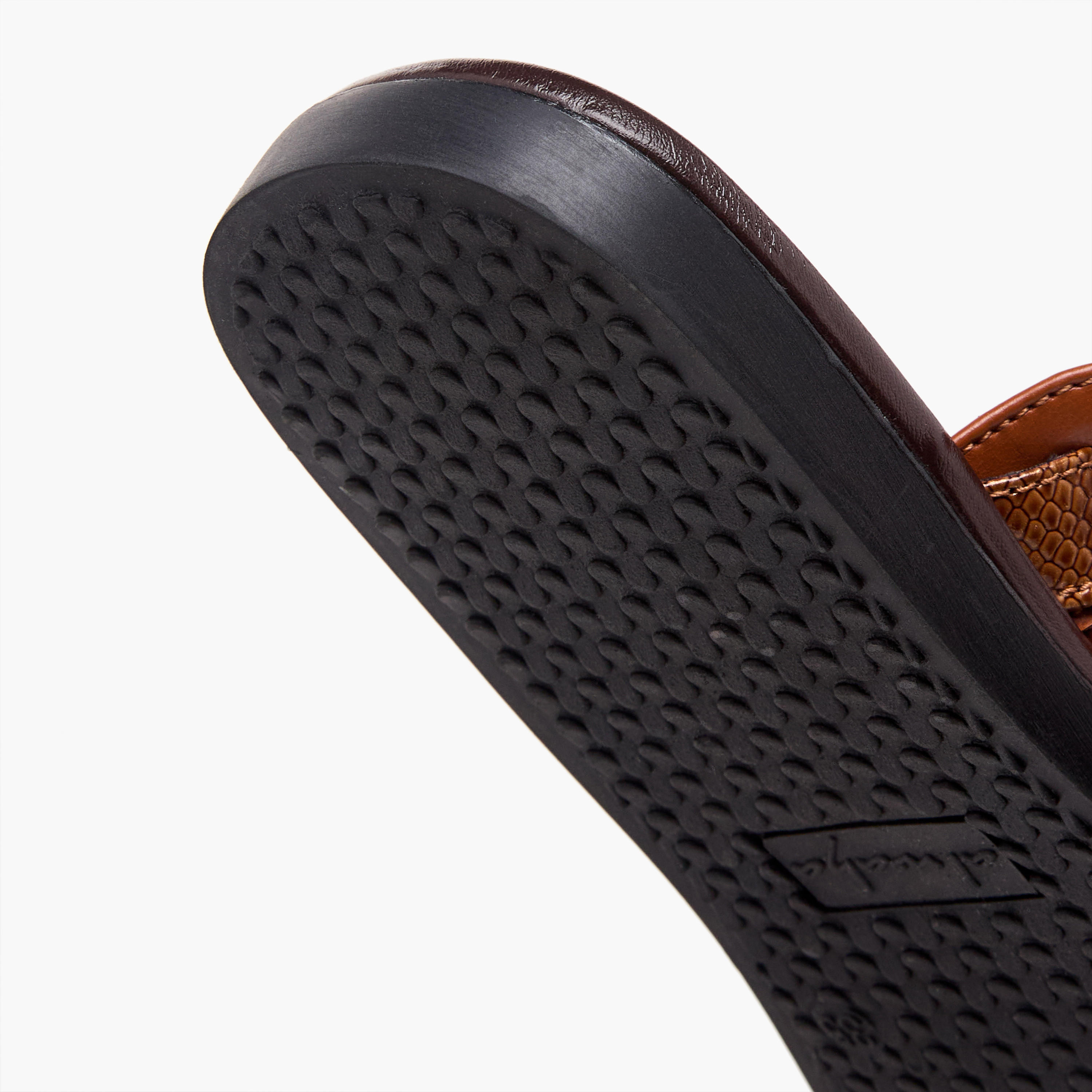صندل عربي بحلقة إصبع للأولاد من الواحة-boys-shoes-sandals-image-8