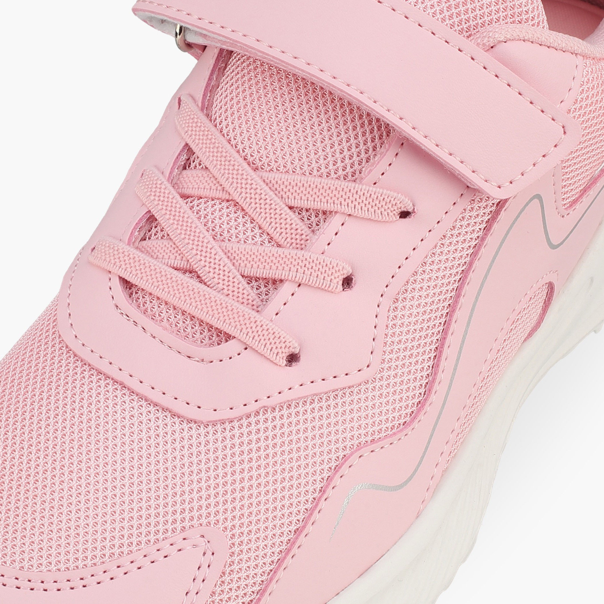 حذاء جري بشريط إغلاق لاصق للبنات من أوكلان من شوإكسبريس-girls-shoes-sports-image-14